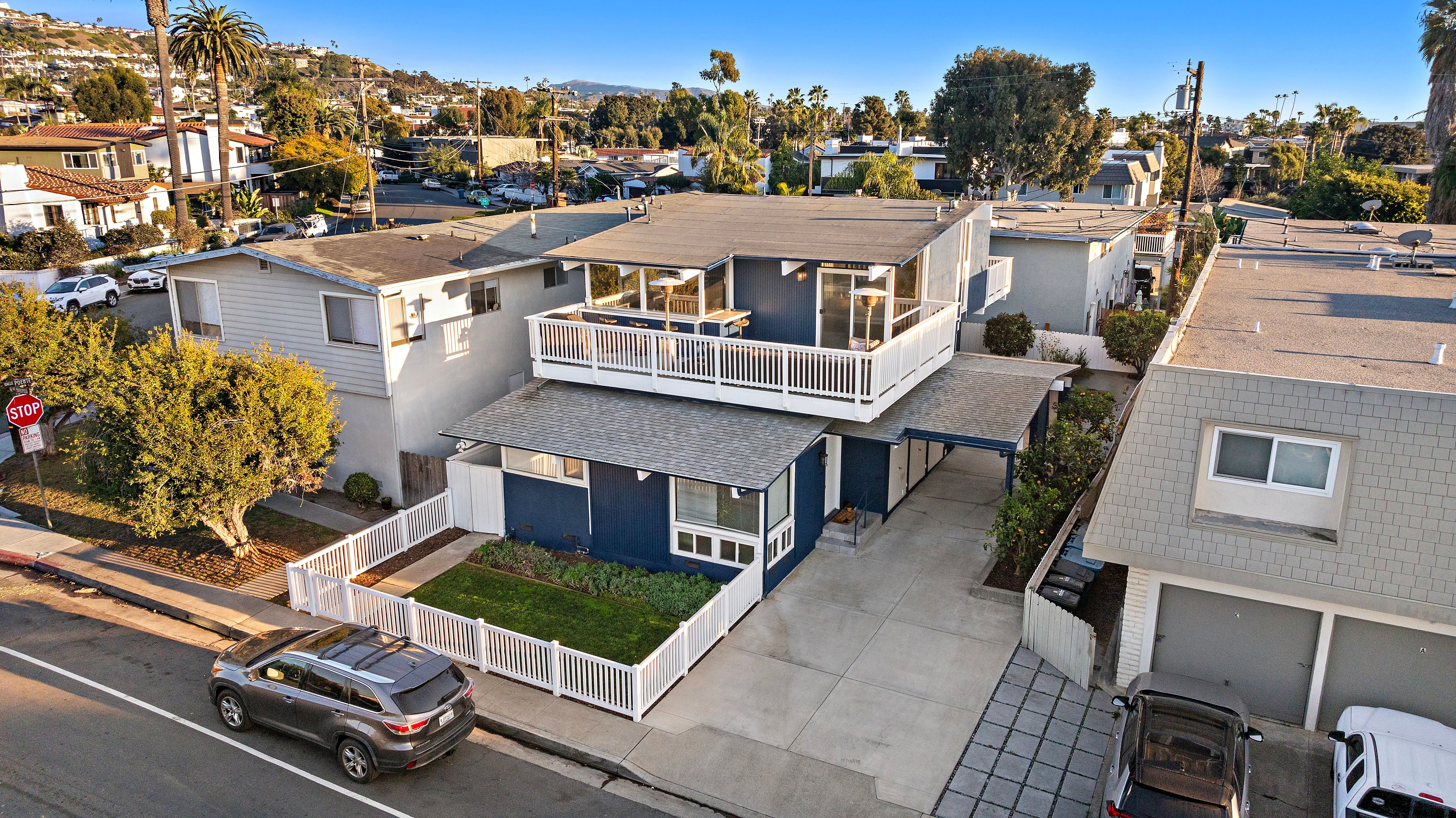 205 West Mariposa 