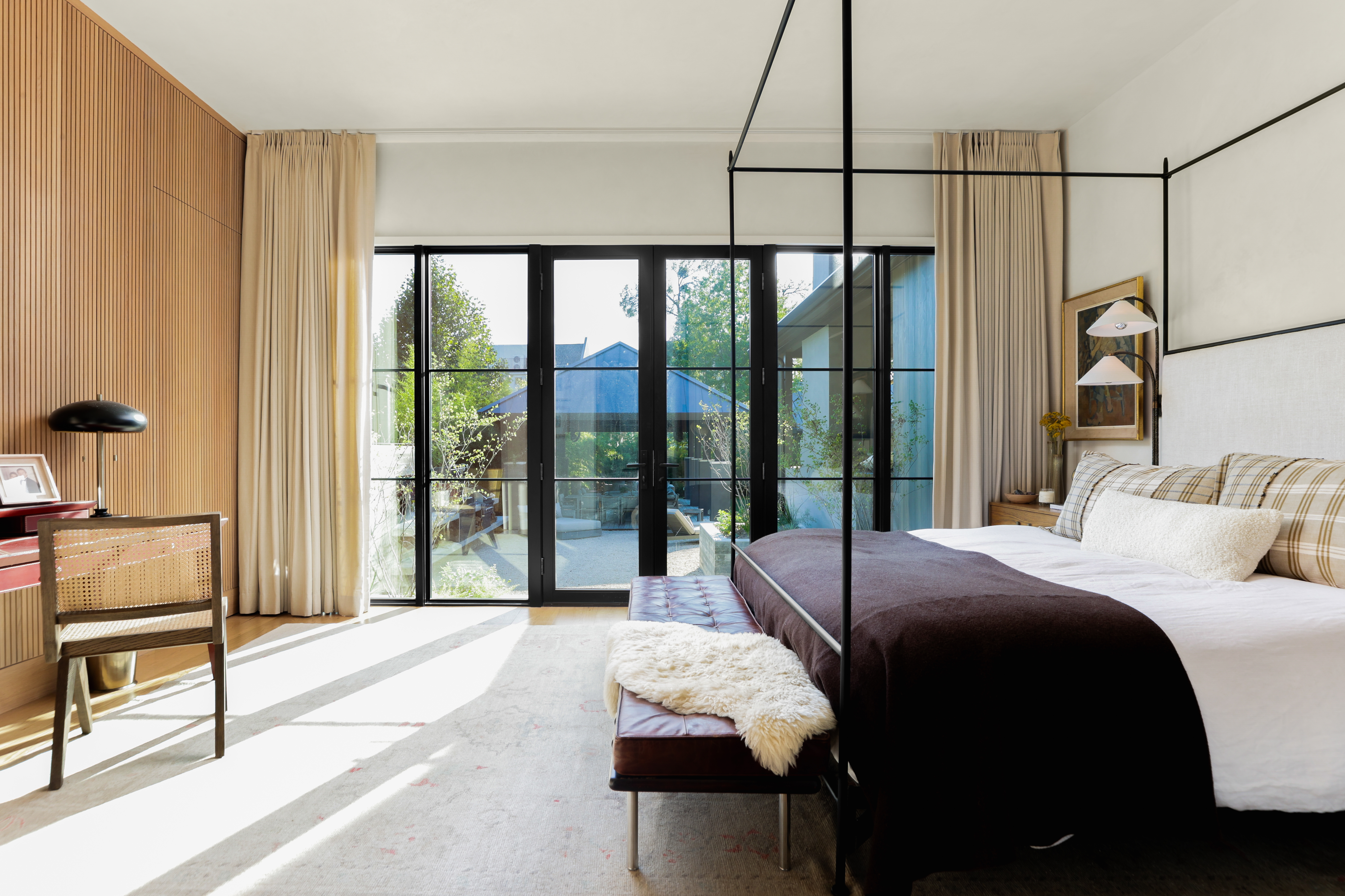 2301 Bridle Path 