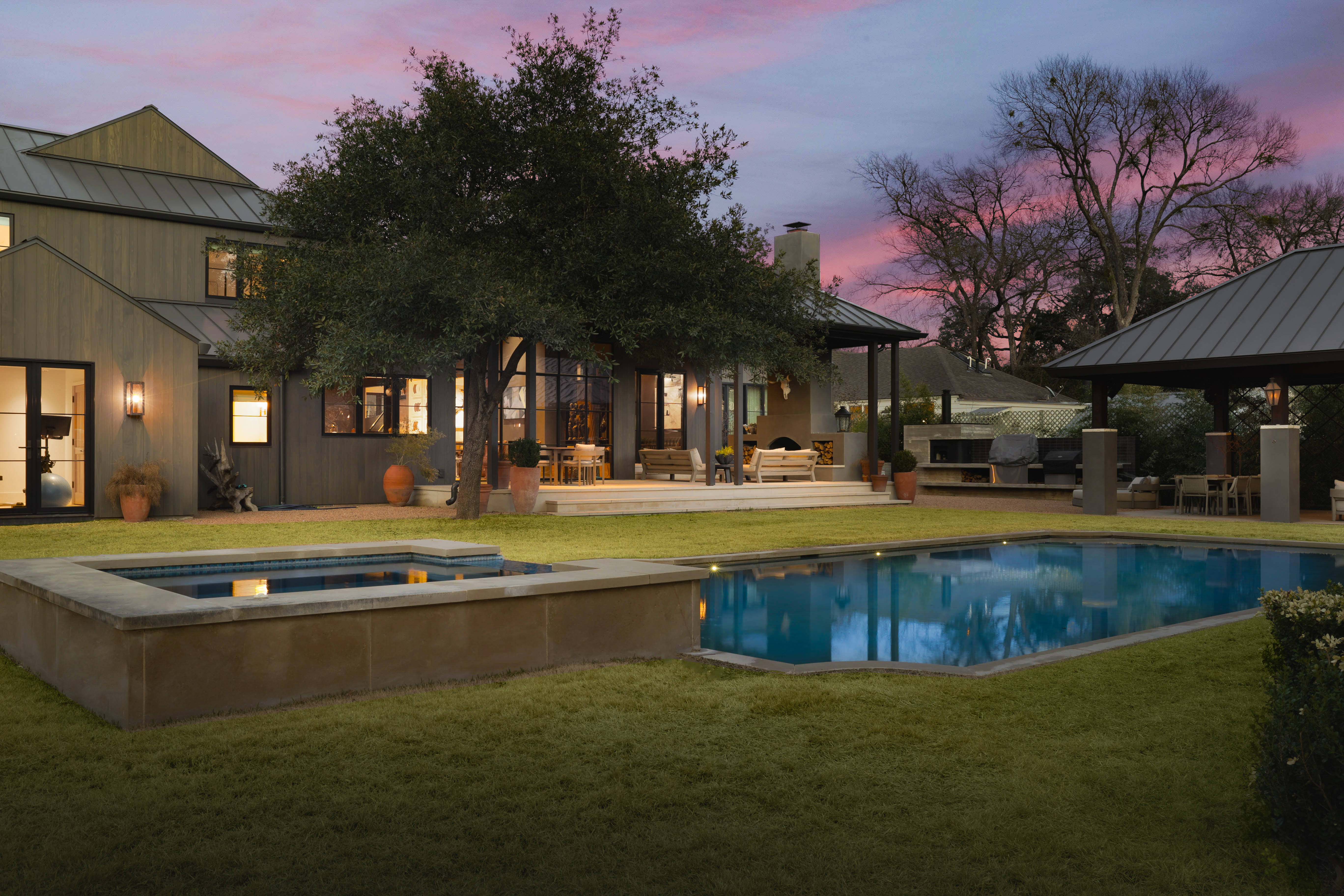 2301 Bridle Path 