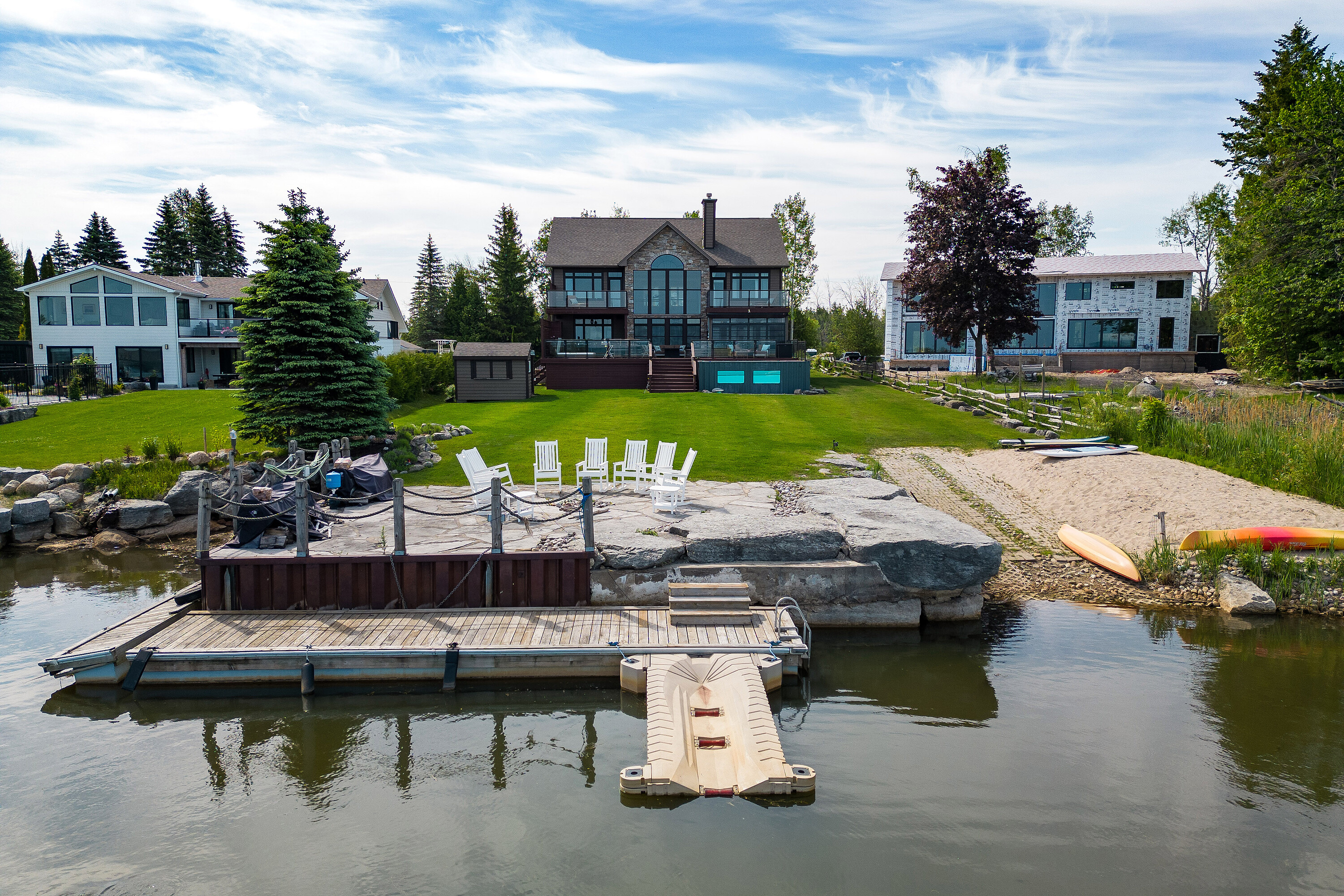 156 Bartlett Blvd