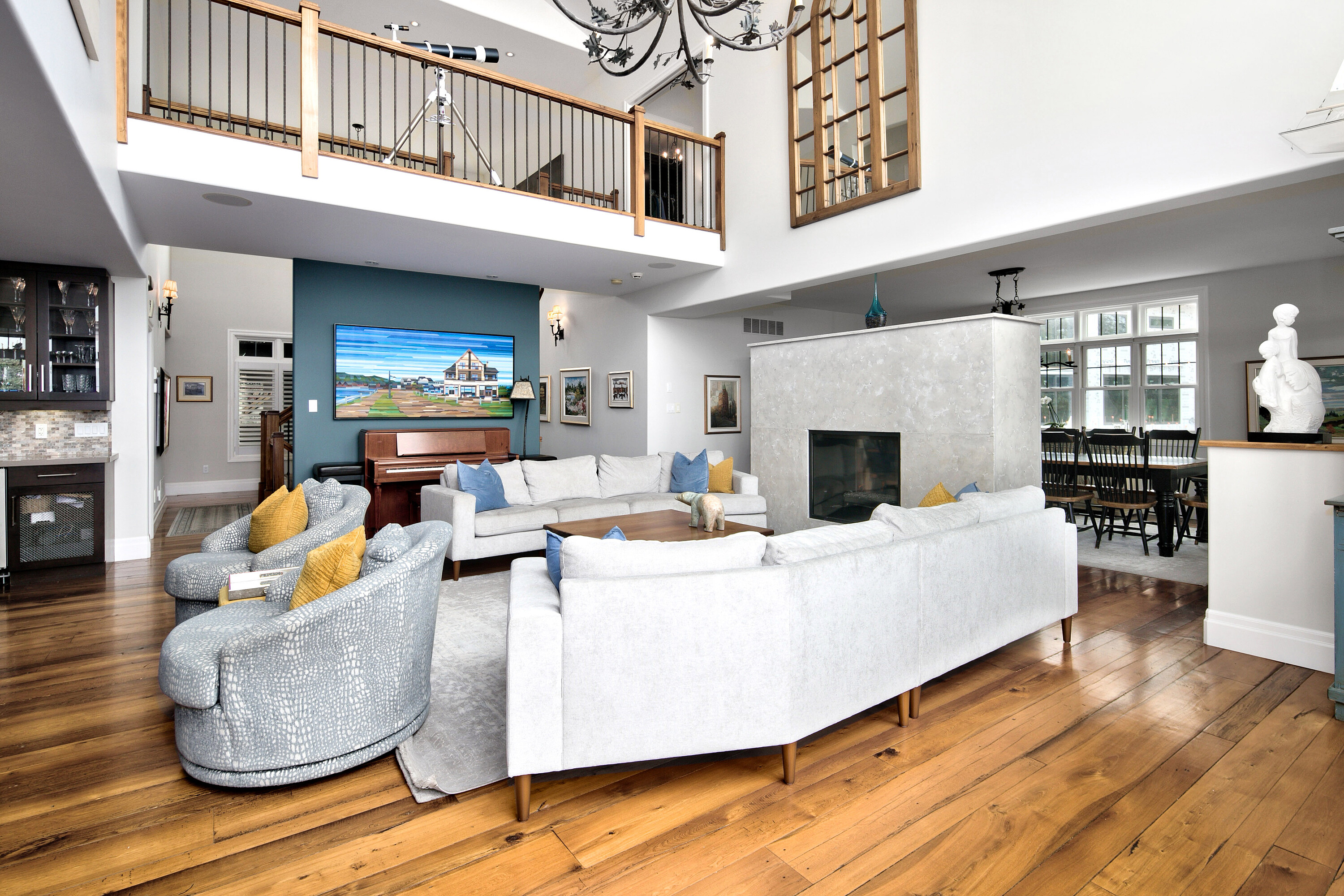 156 Bartlett Blvd