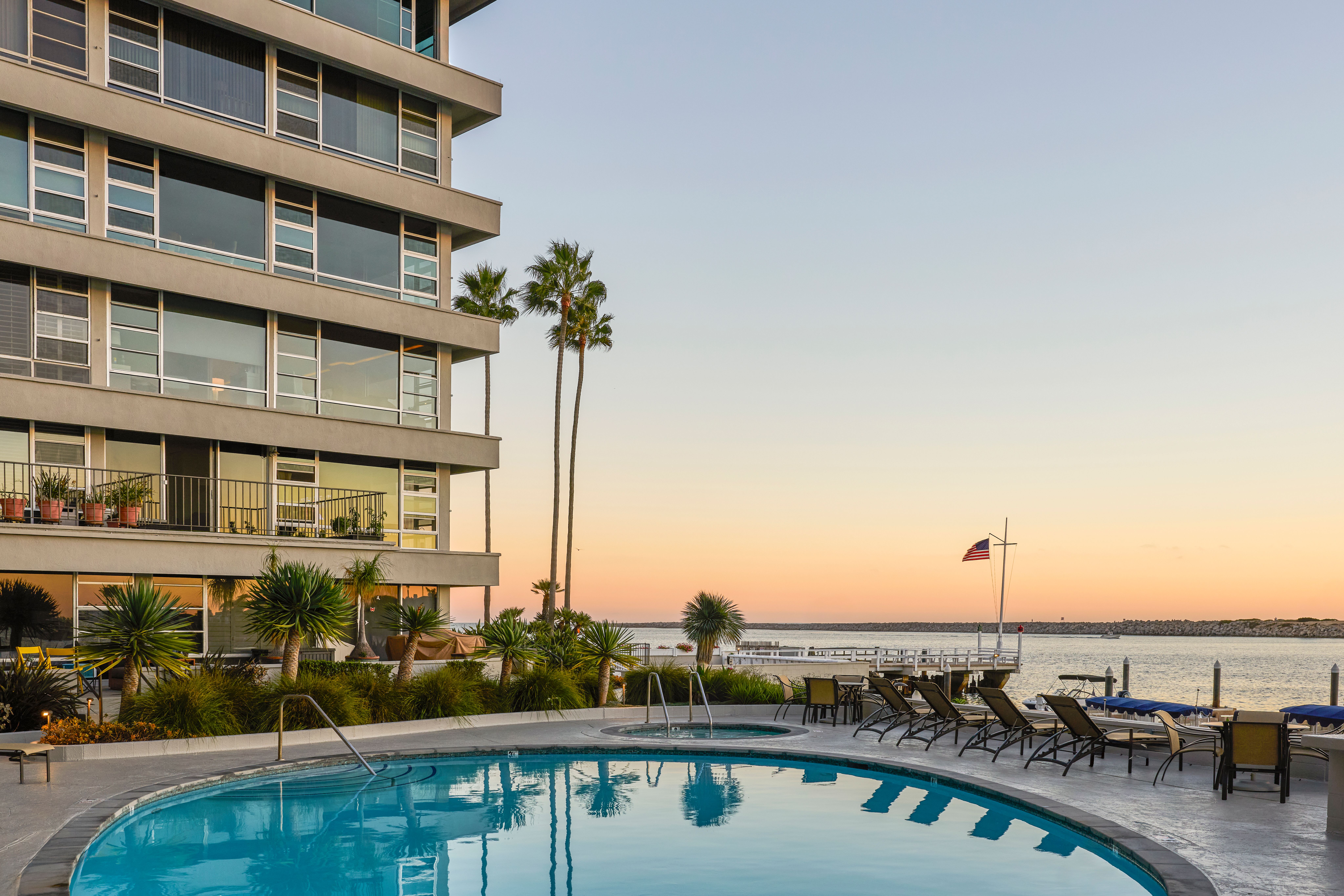 2525 Ocean Boulevard #6B/C