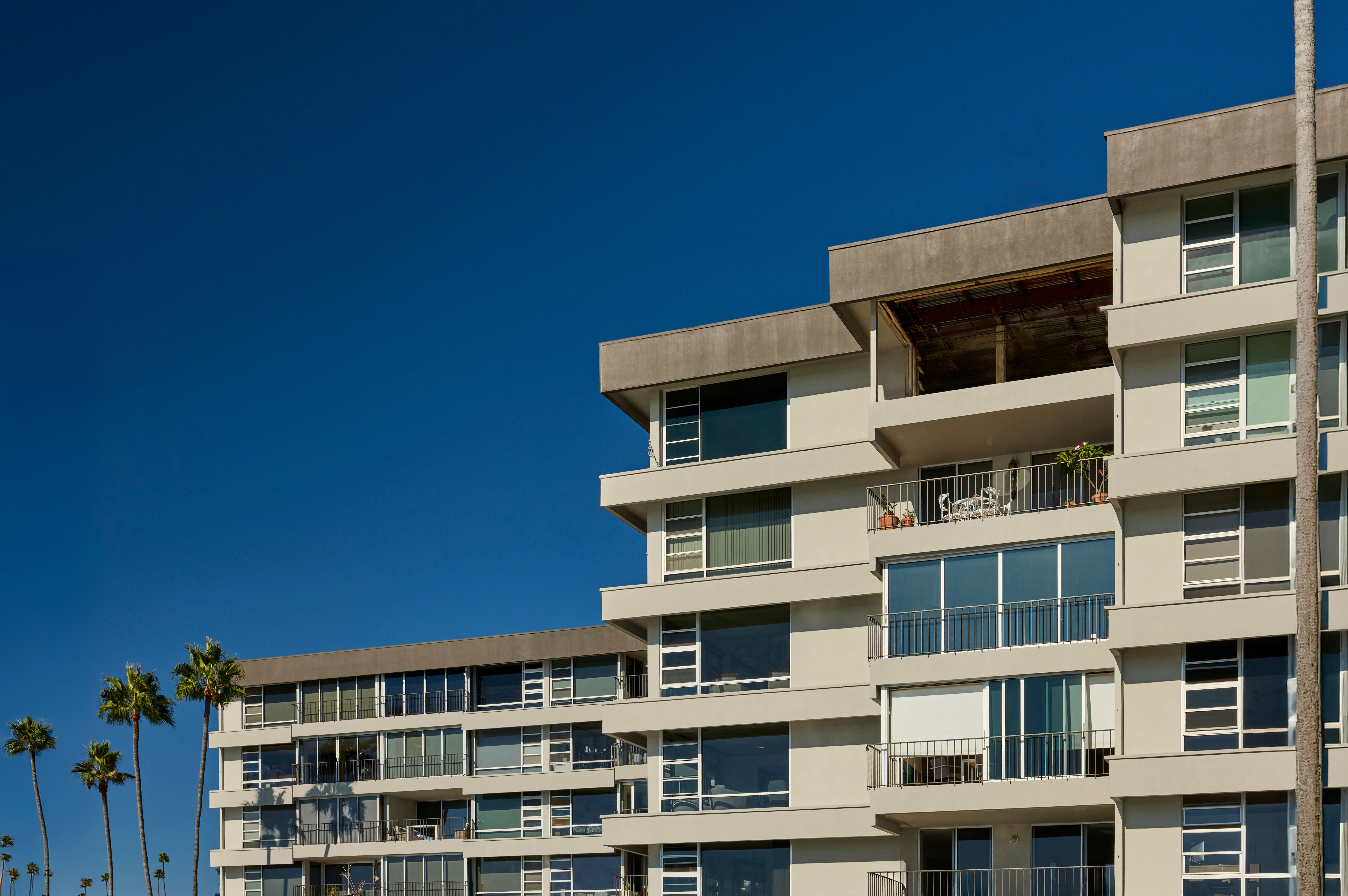 2525 Ocean Boulevard #6B/C