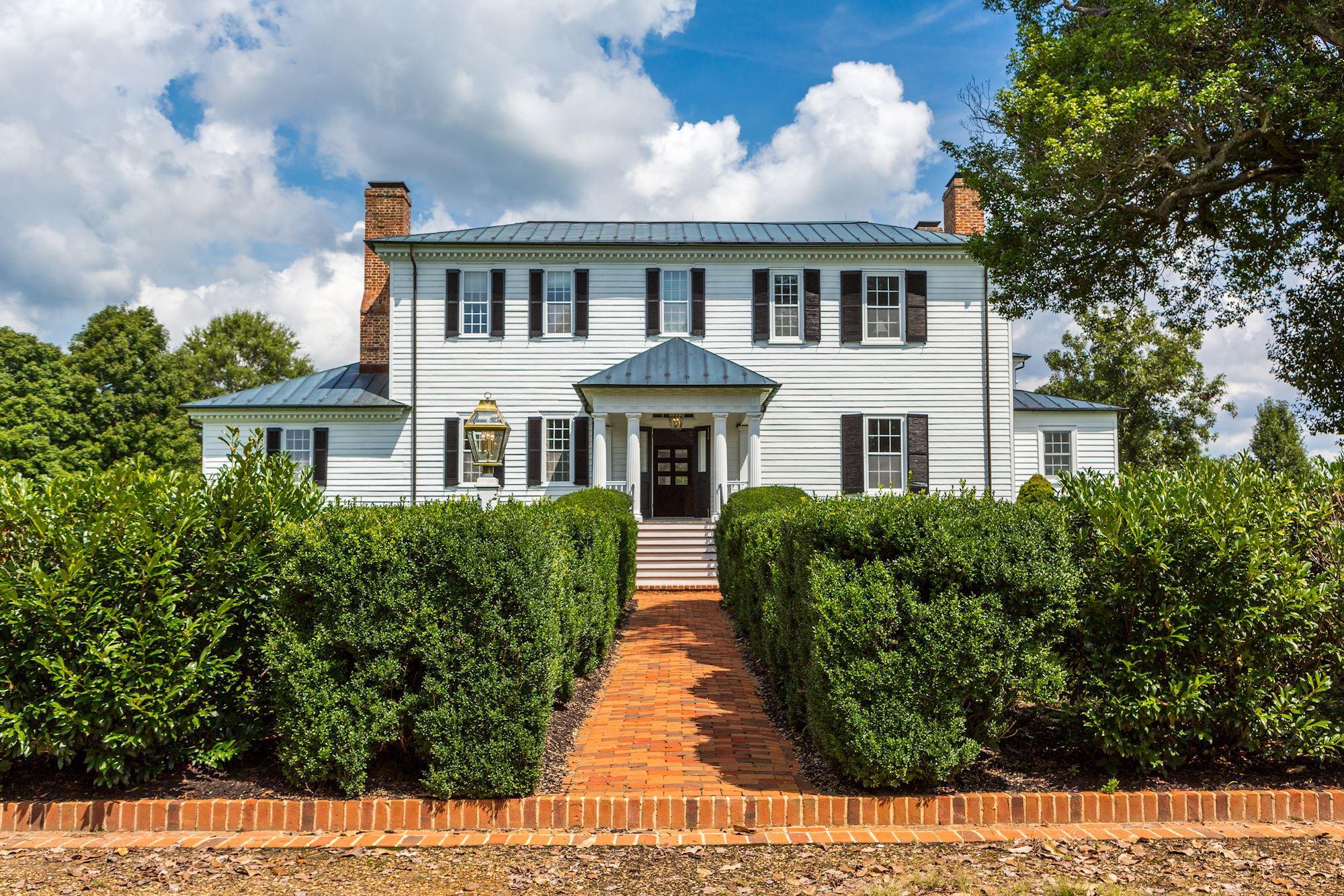 510 Mount Pleasant Farm Road, Scottsville, VA