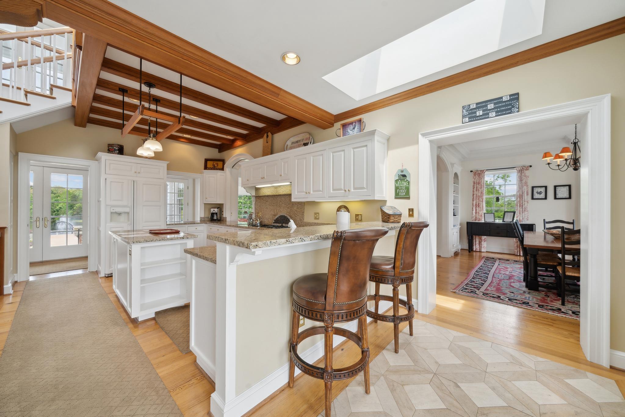 6887 Blenheim Road, Scottsville, VA