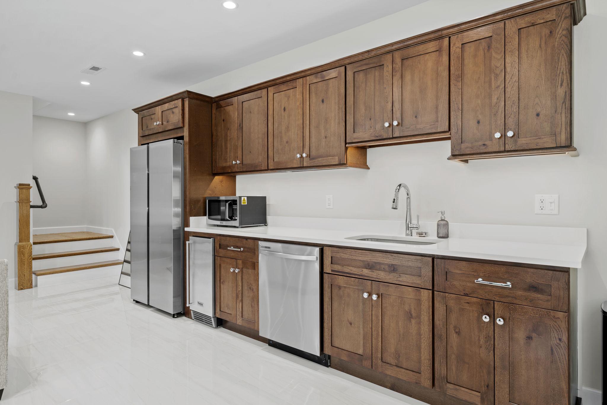 6887 Blenheim Road, Scottsville, VA