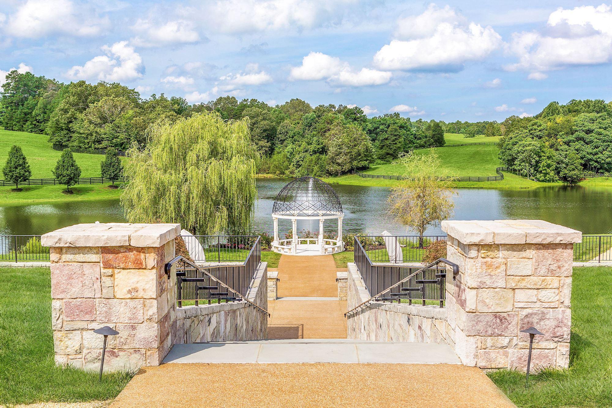 6887 Blenheim Road, Scottsville, VA
