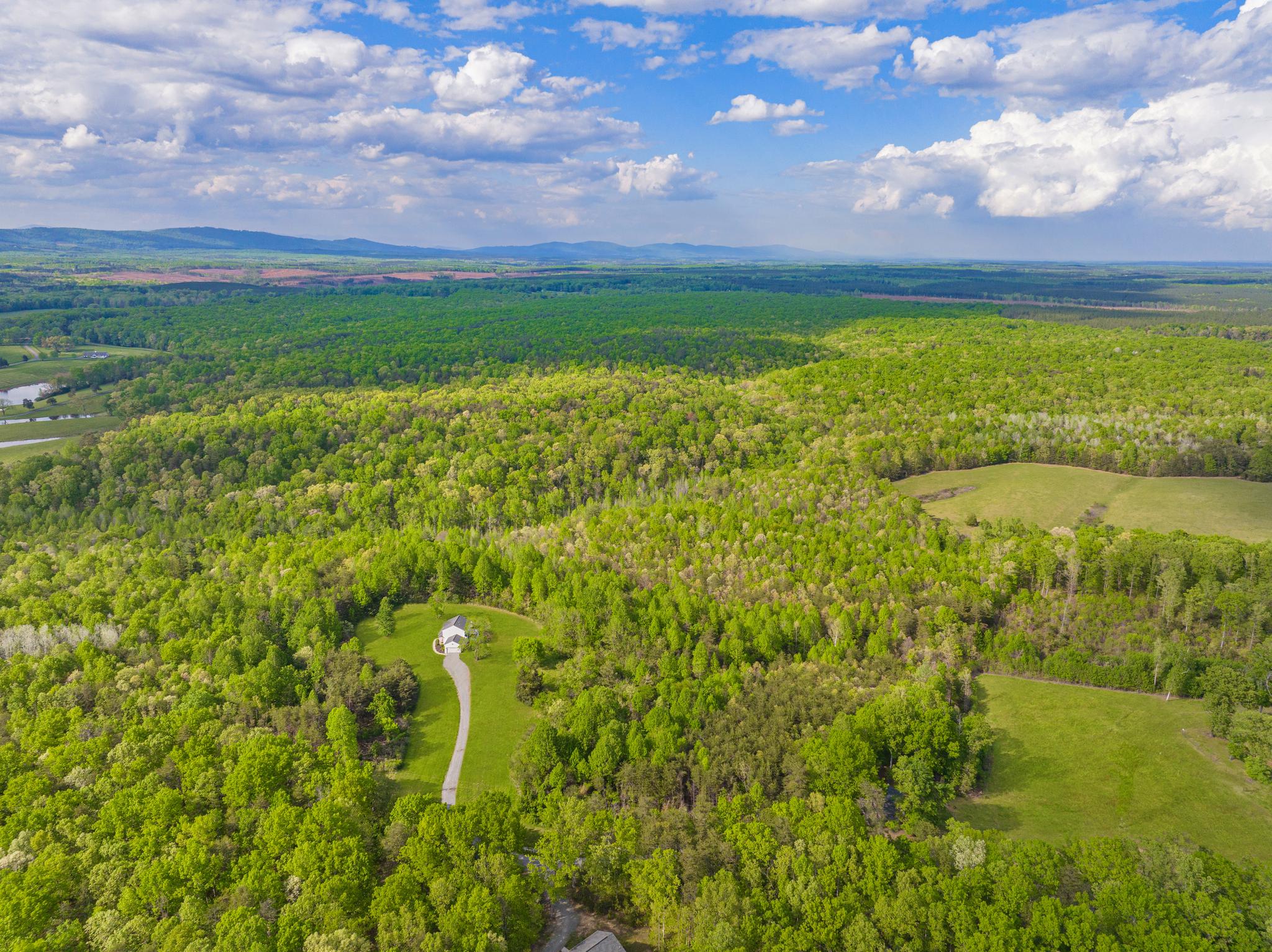 845 Raccoon Ridge Road 