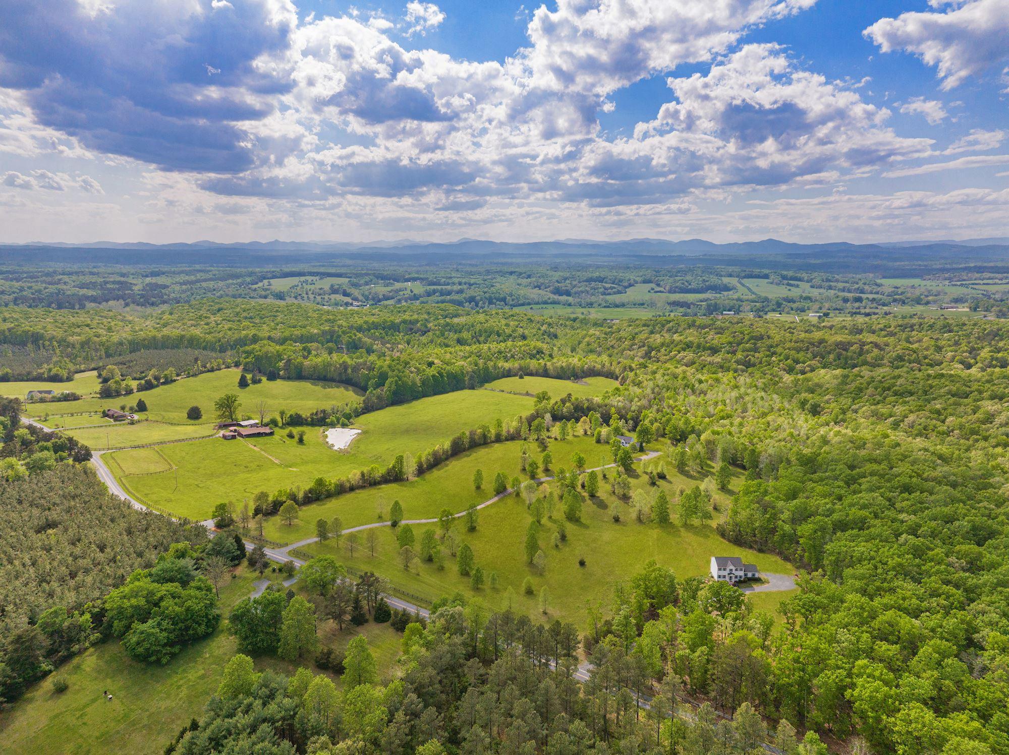 845 Raccoon Ridge Road 