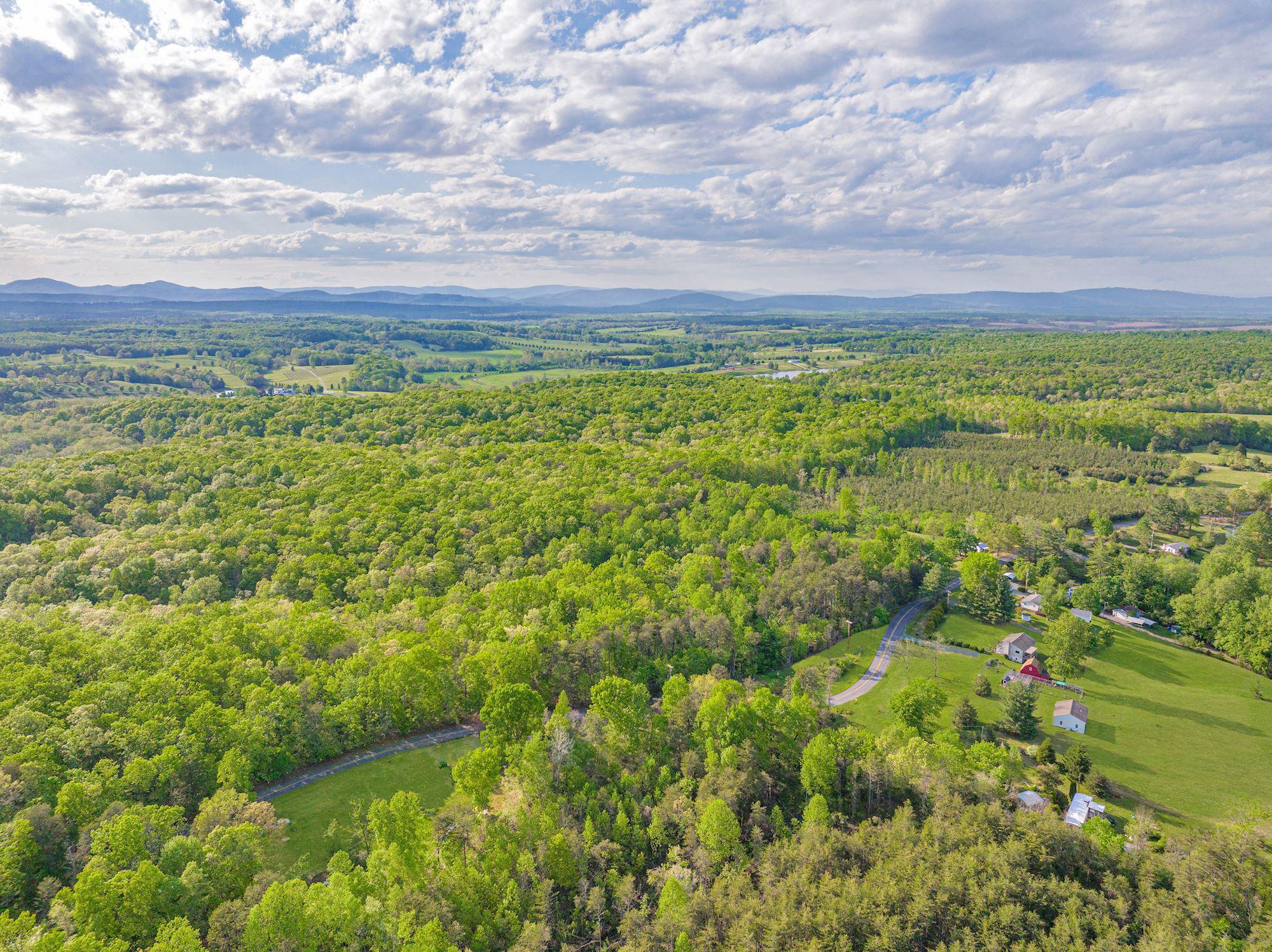845 Raccoon Ridge Road 