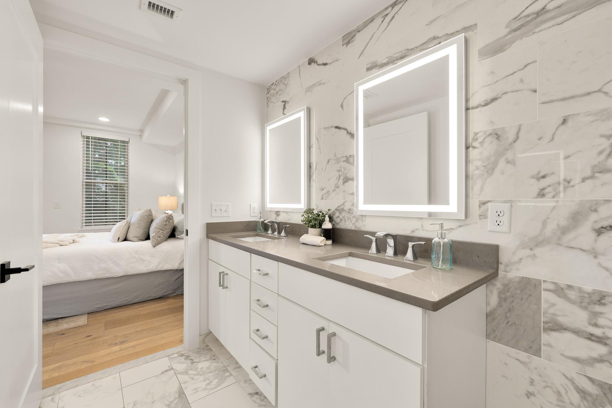 1245 N Pierce Street Unit# 4