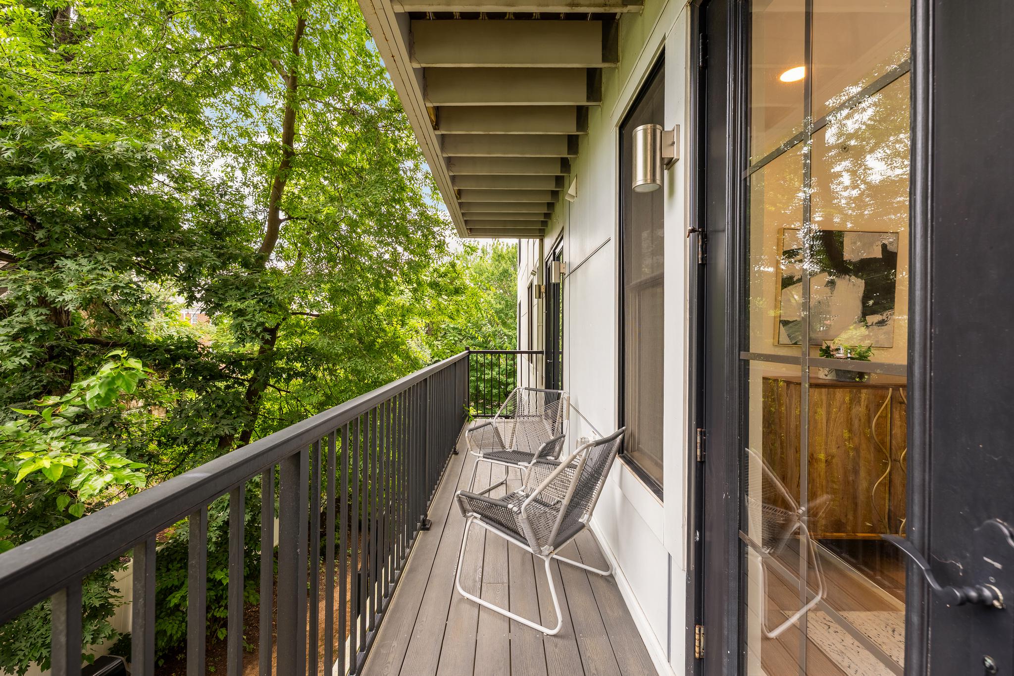1245 N Pierce Street Unit# 4