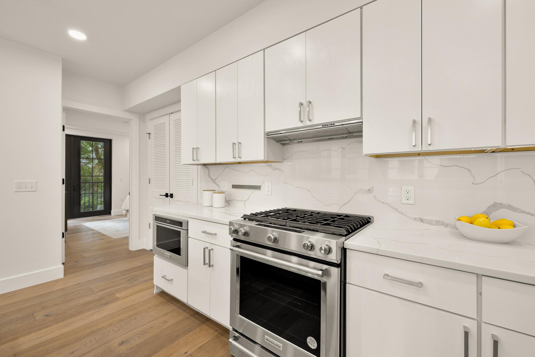 1245 N Pierce Street Unit# 4