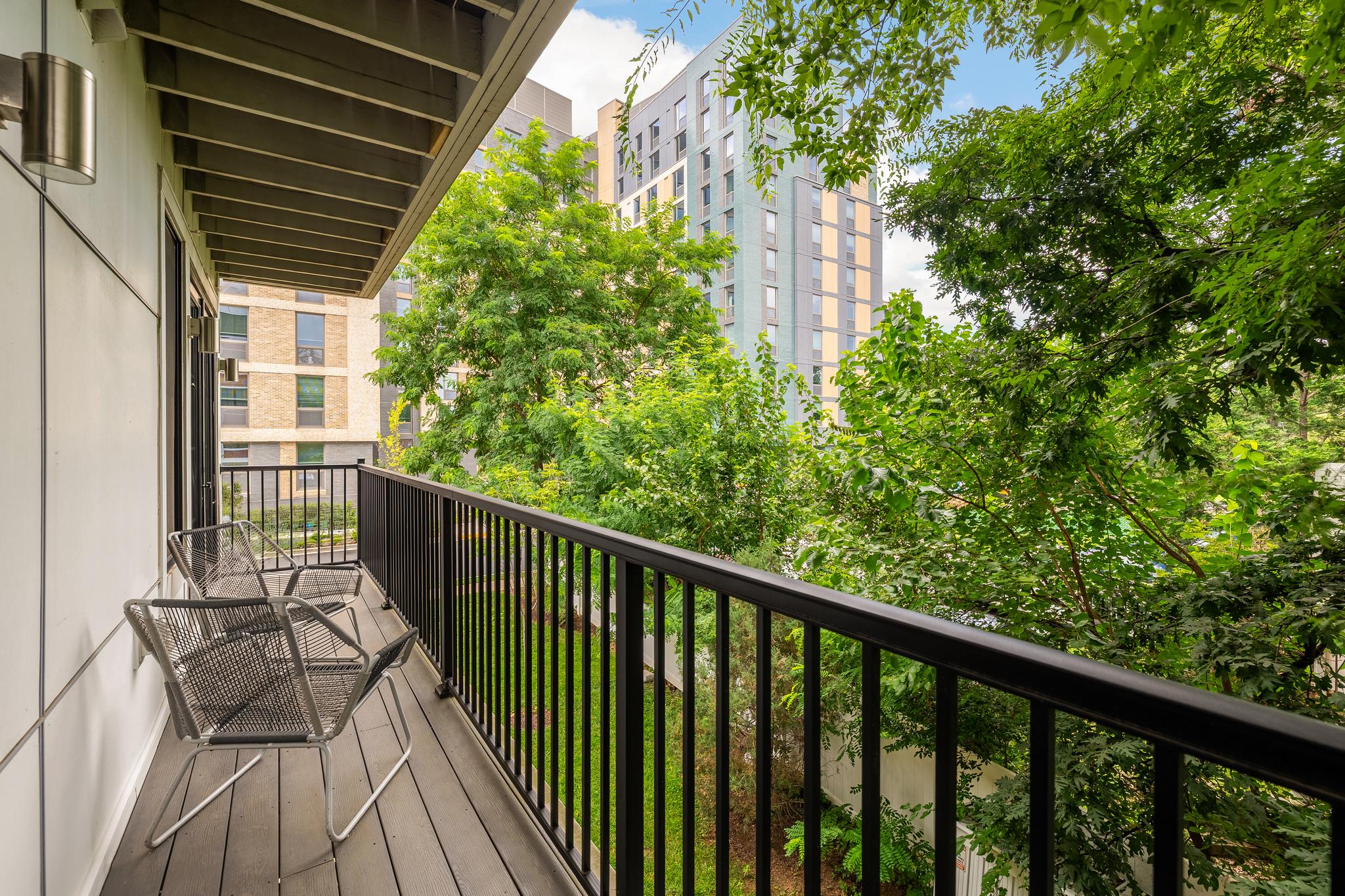 1245 N Pierce Street Unit# 4