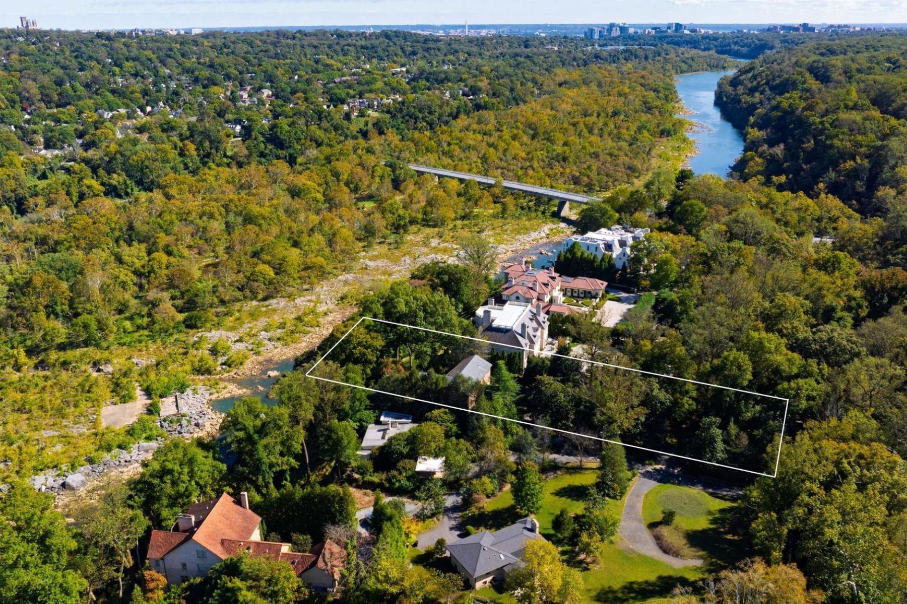 221 Chain Bridge Road