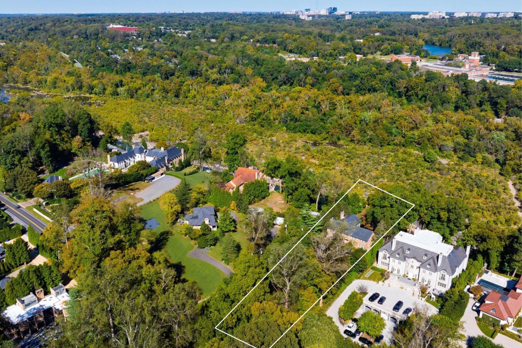 221 Chain Bridge Road