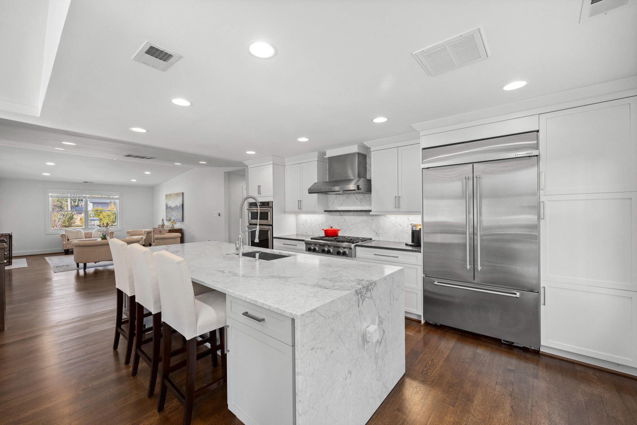 3031 Manor Road 