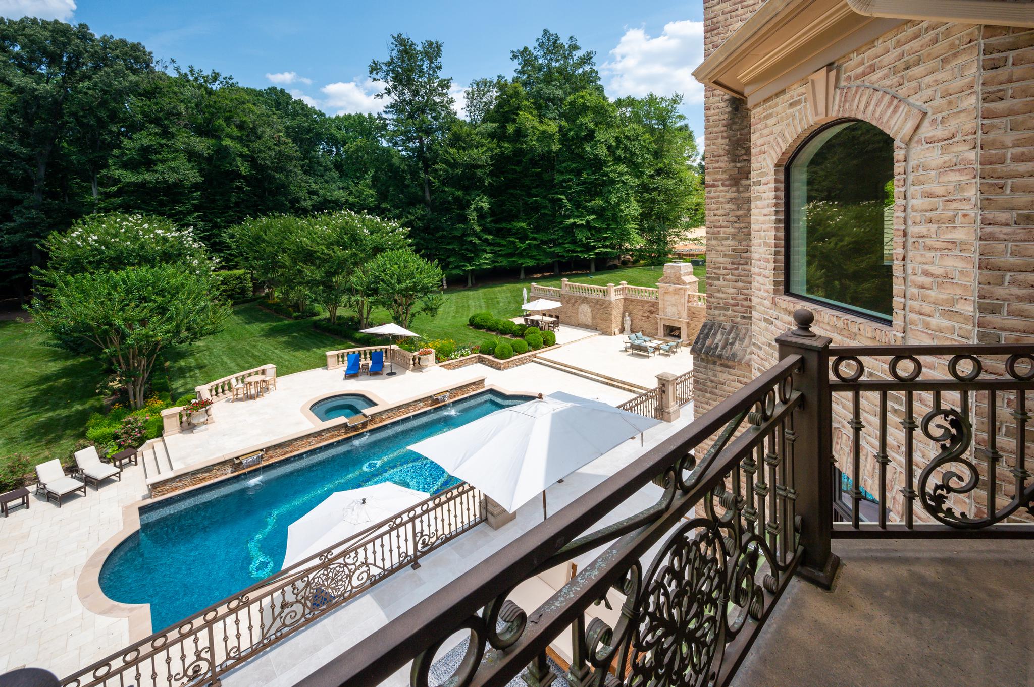 633 River Bend Road 