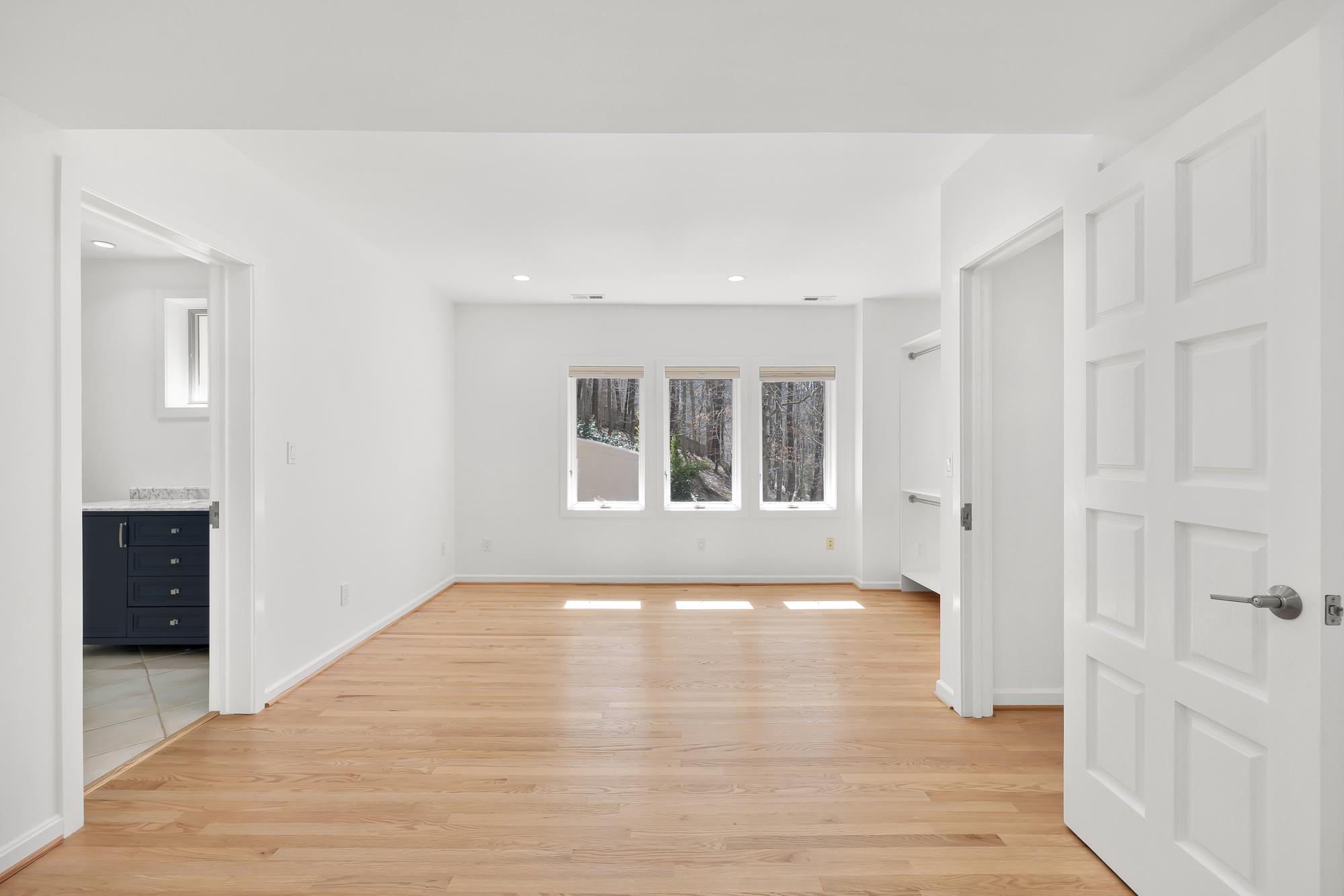 839 Towlston Road 