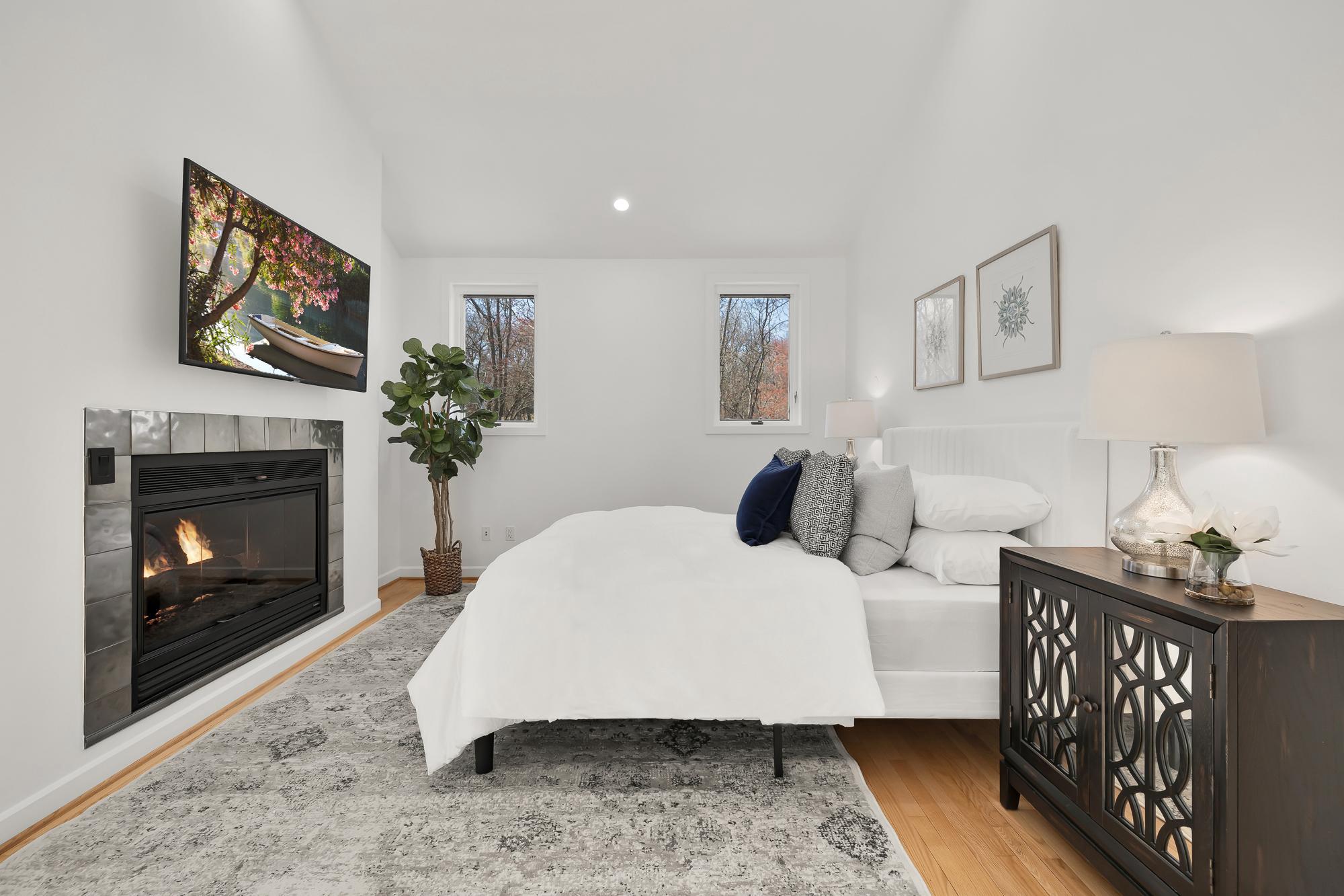 839 Towlston Road 