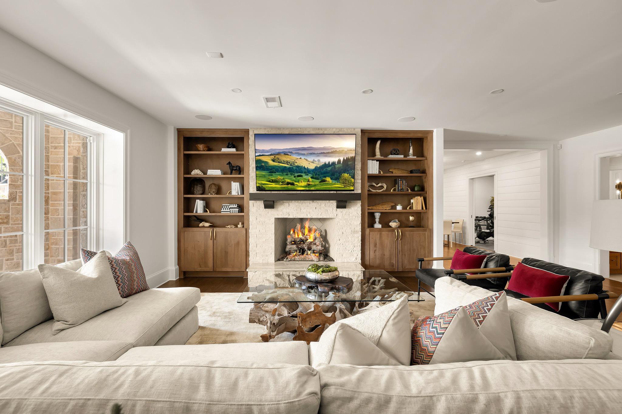 1209 Towlston Road 