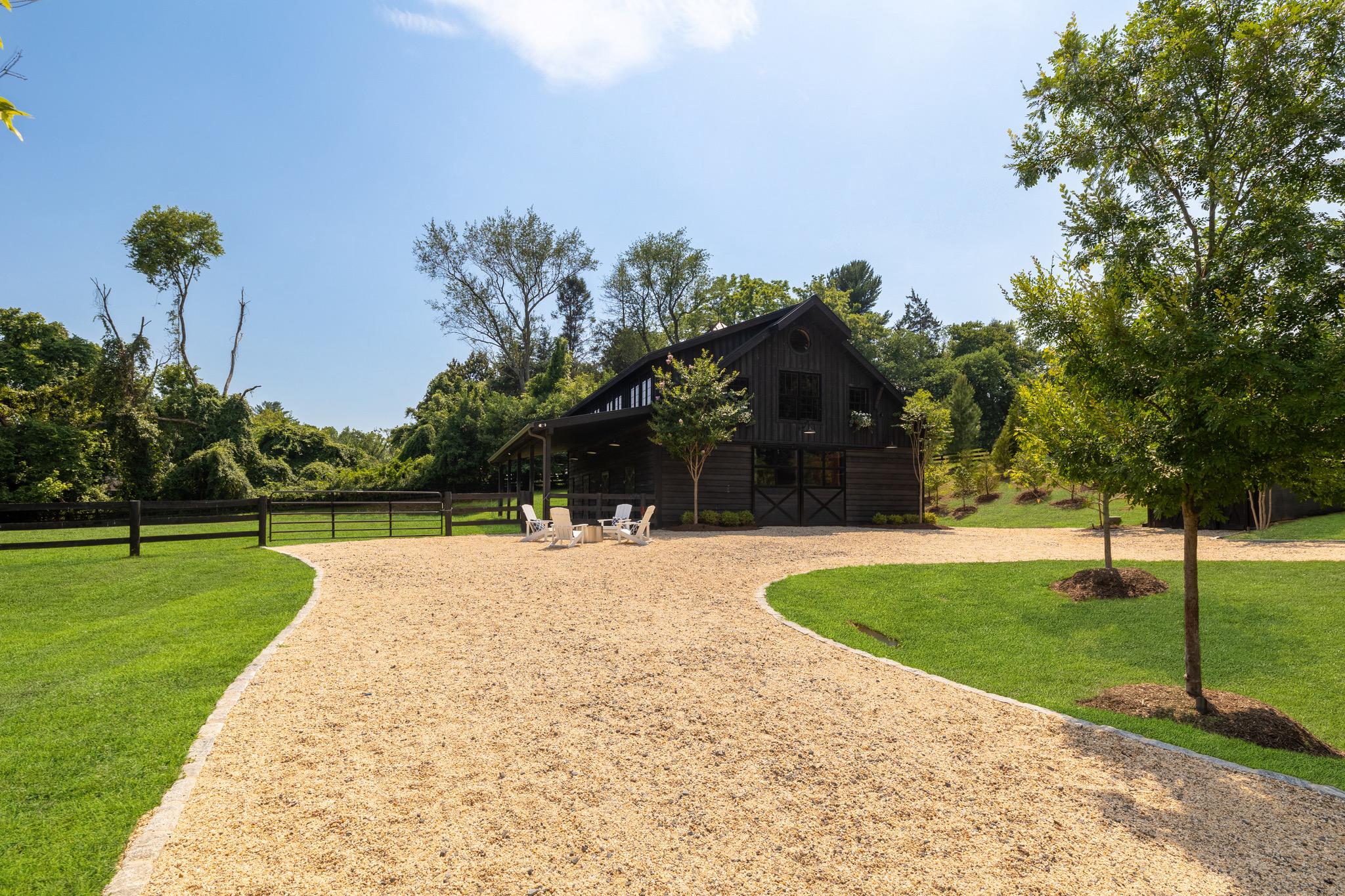 1209 Towlston Road 