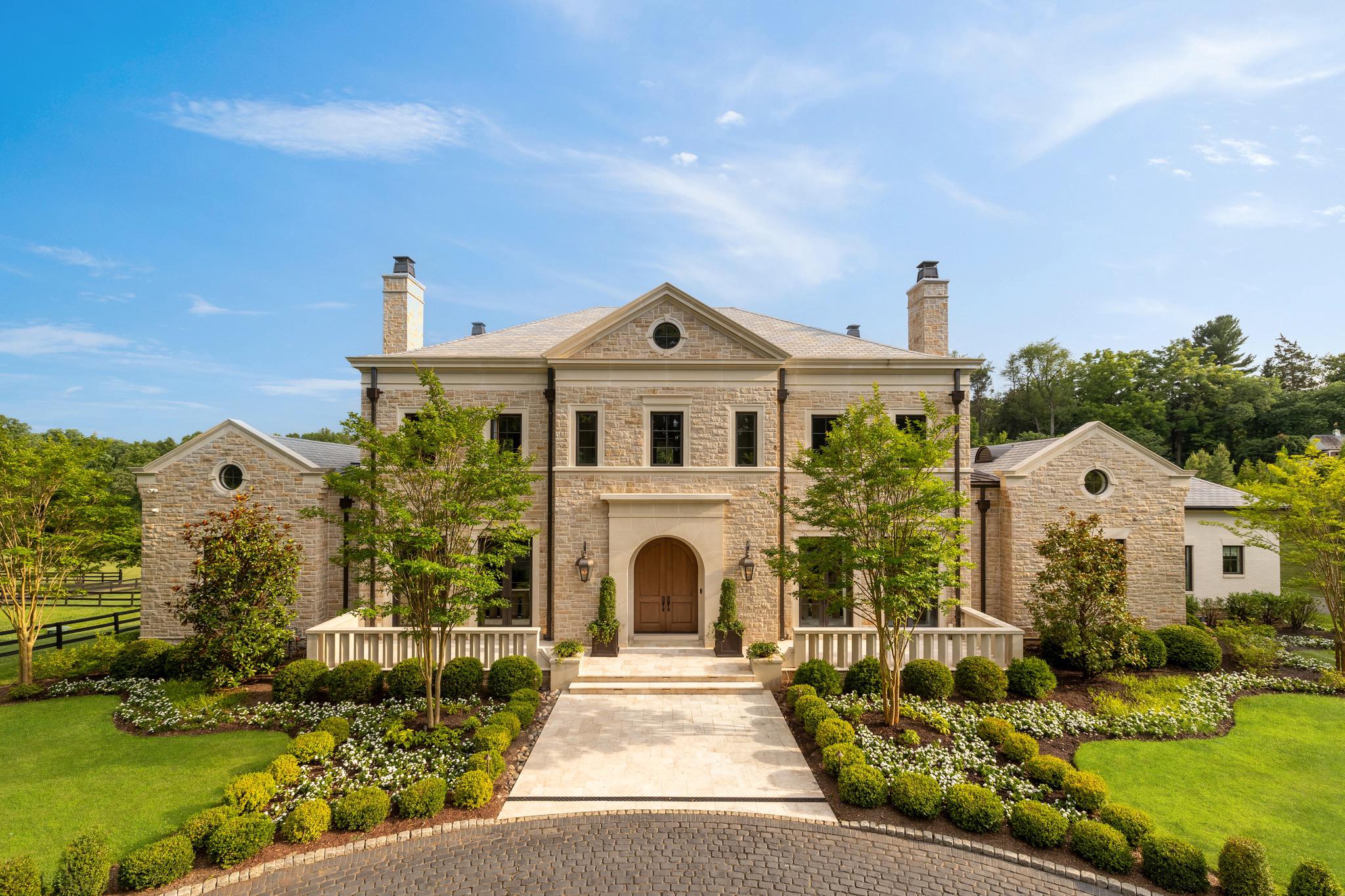 1209 Towlston Road 