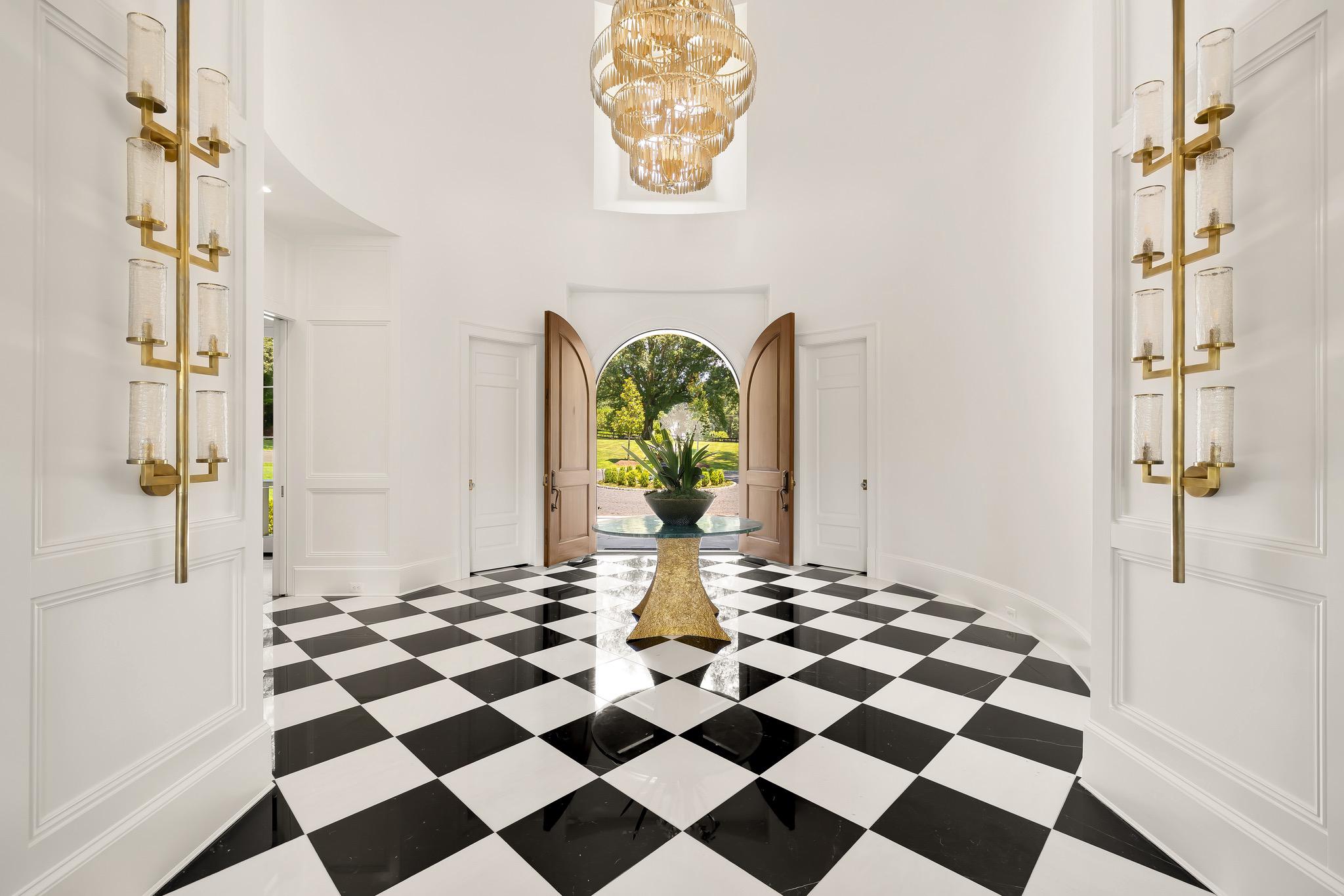 1209 Towlston Road 