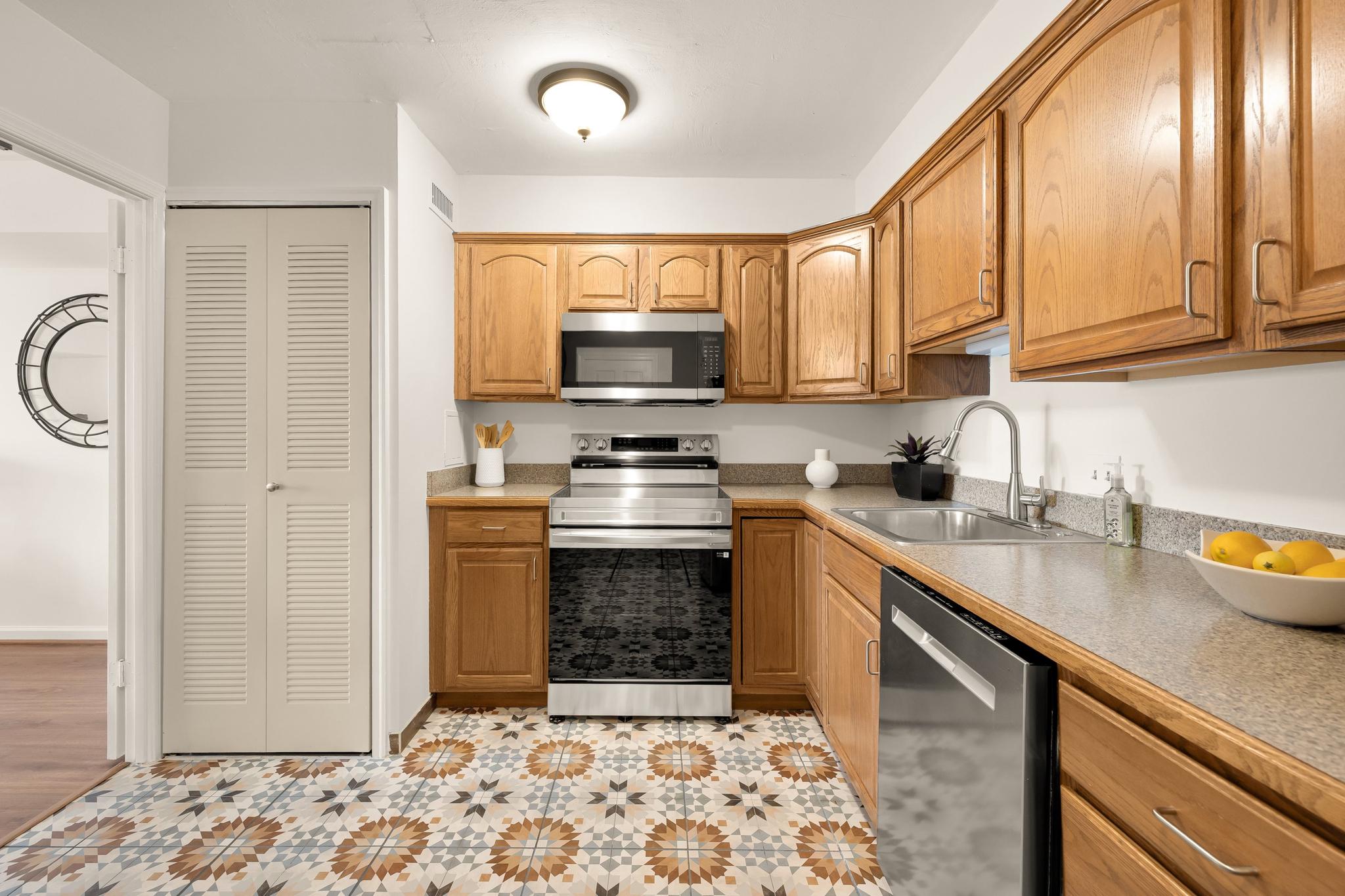 3800 Powell Lane Unit# 1130
