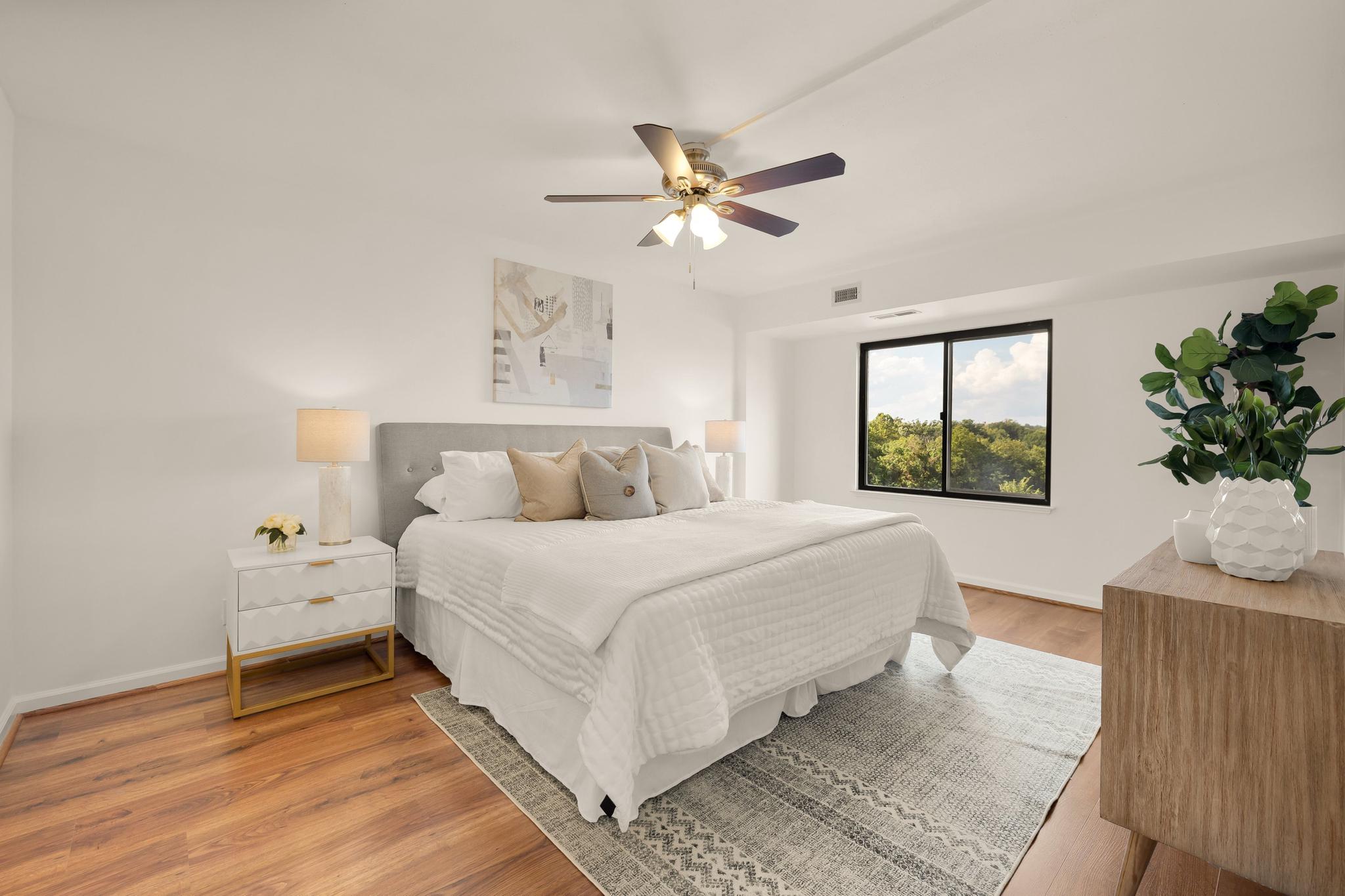 3800 Powell Lane Unit# 1130