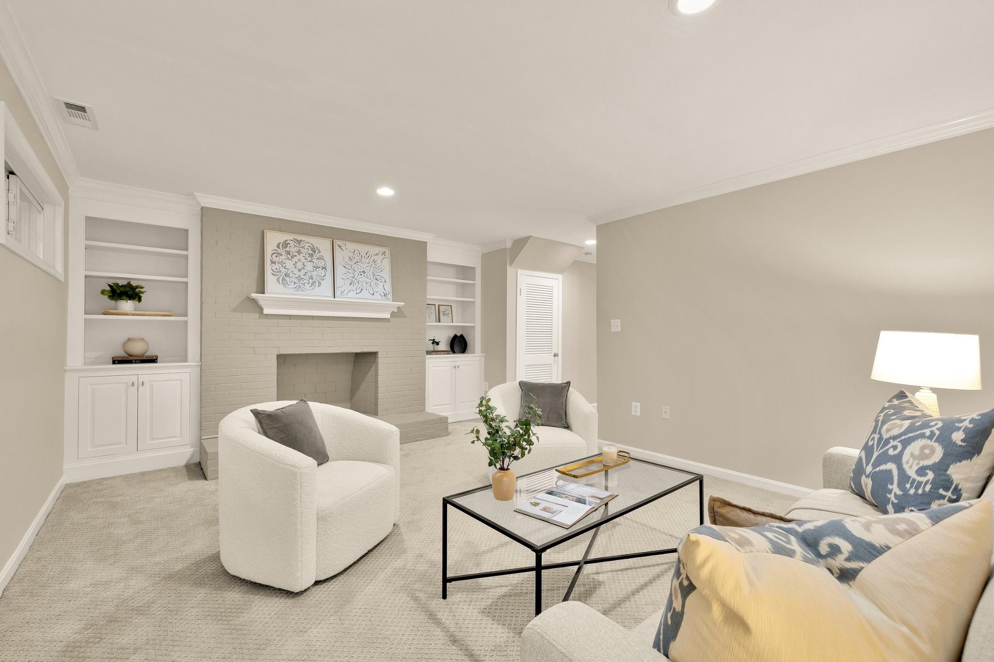 6068 Hardwick Place 