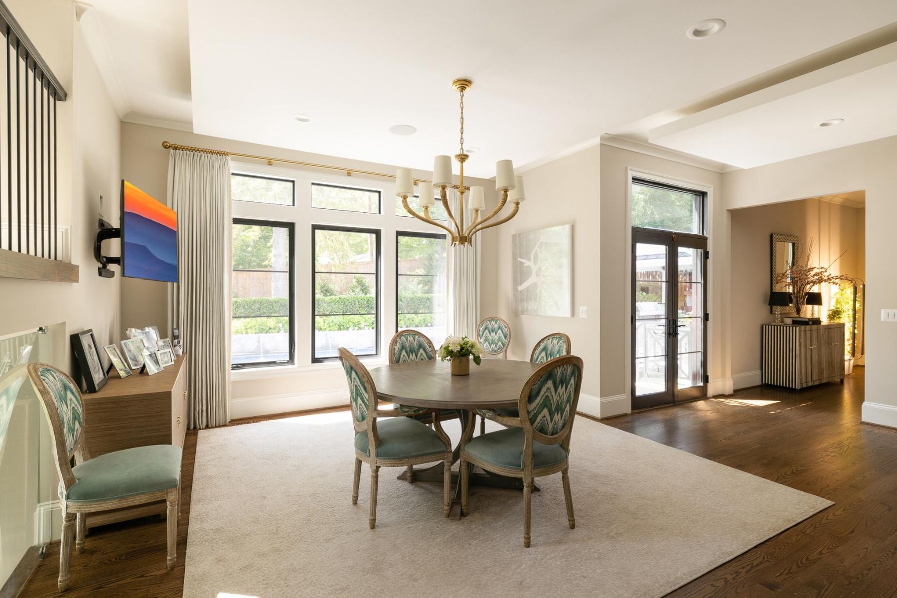 827 Dolley Madison Boulevard