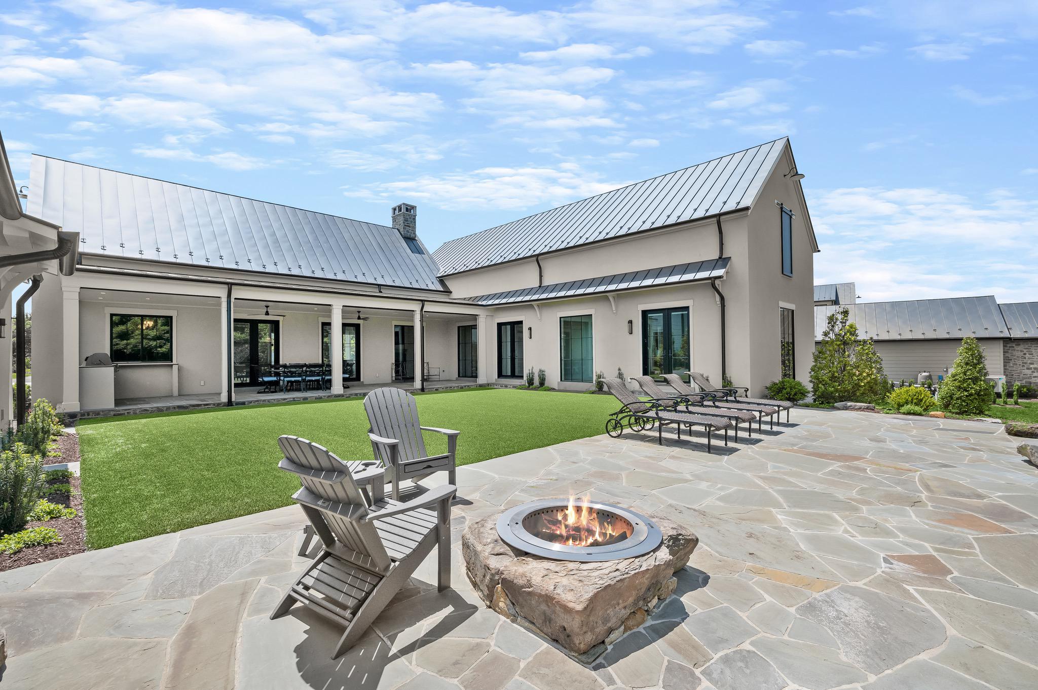 606 Martingale Ridge Drive