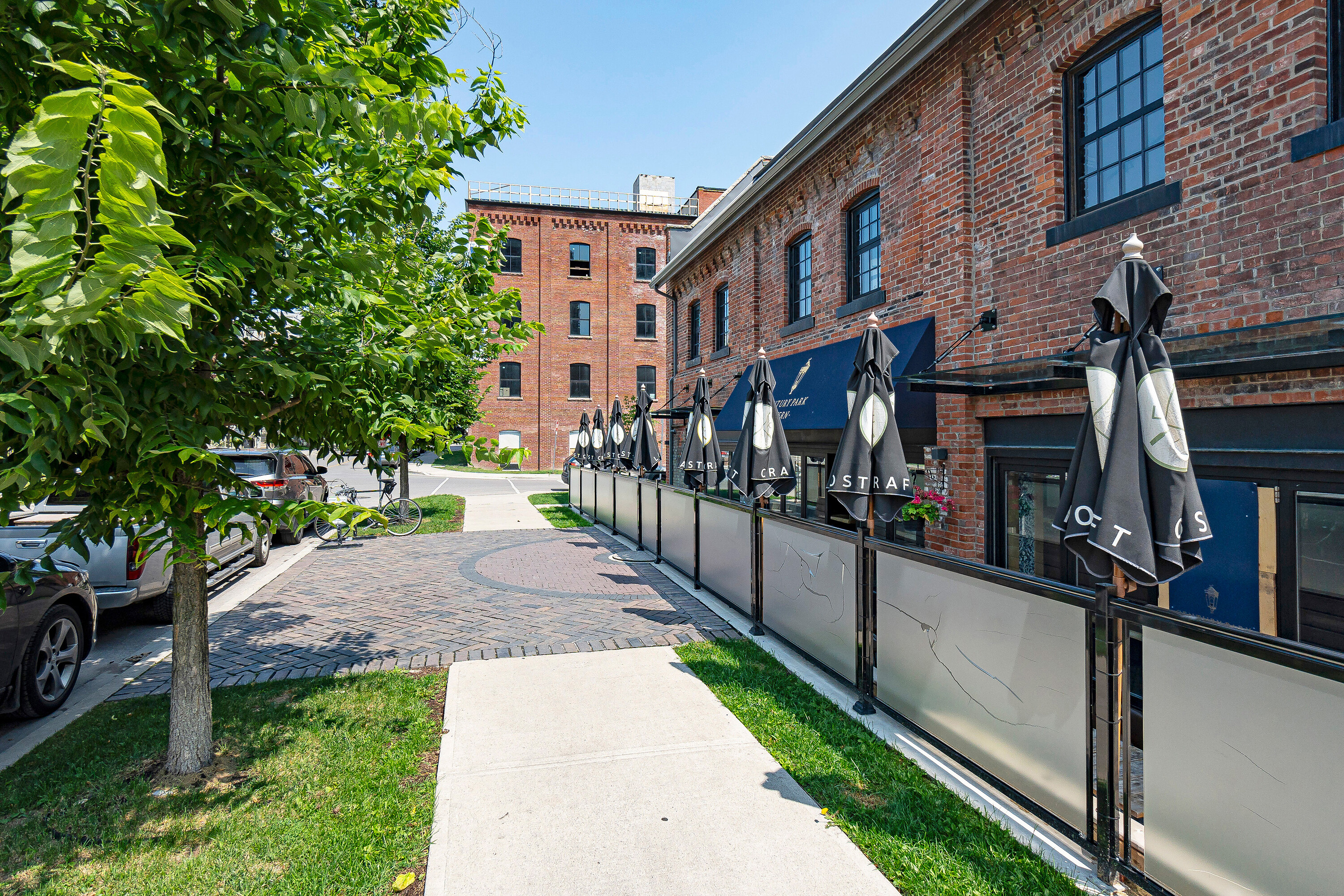 16 Foundry Ave #102