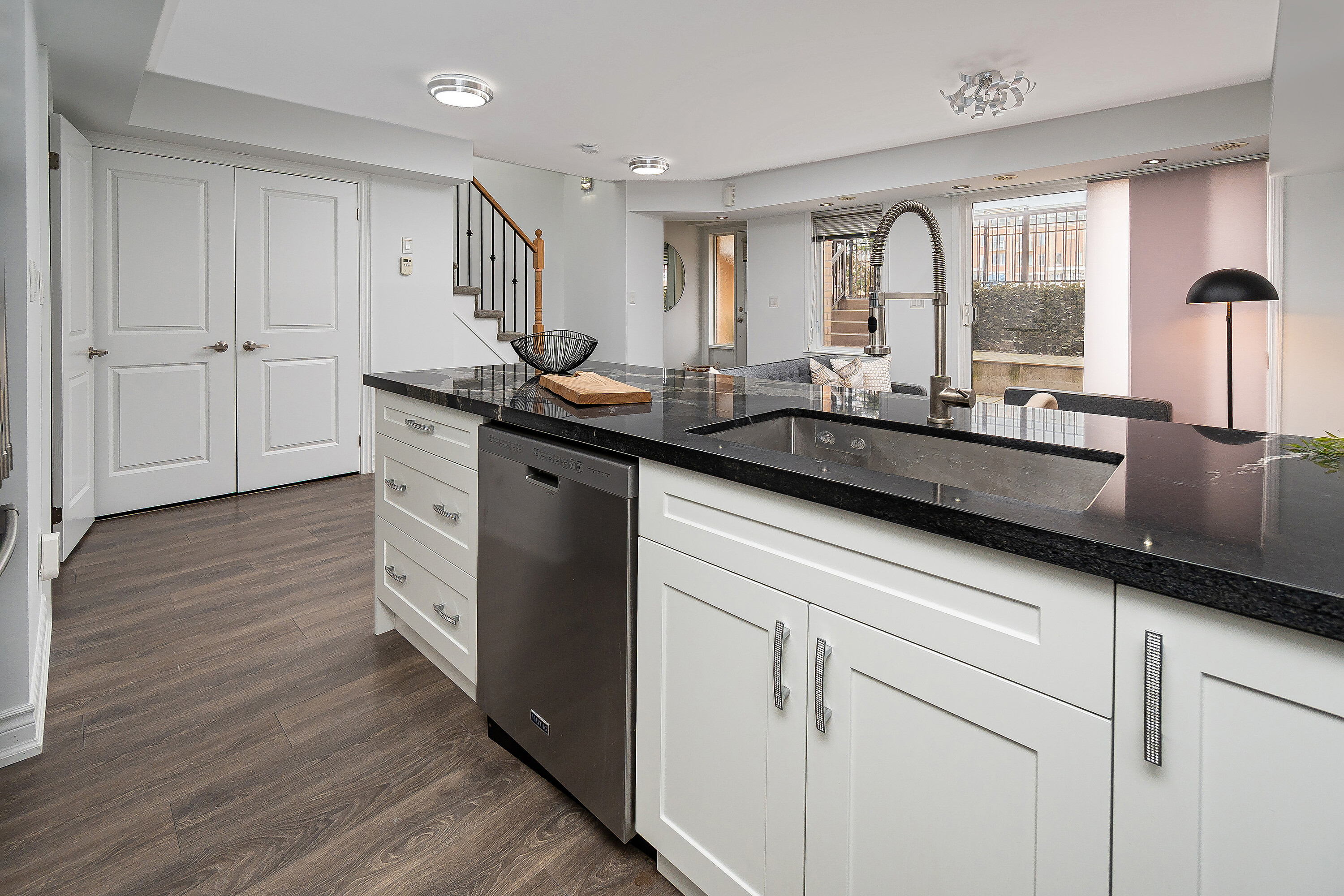 16 Foundry Ave #102