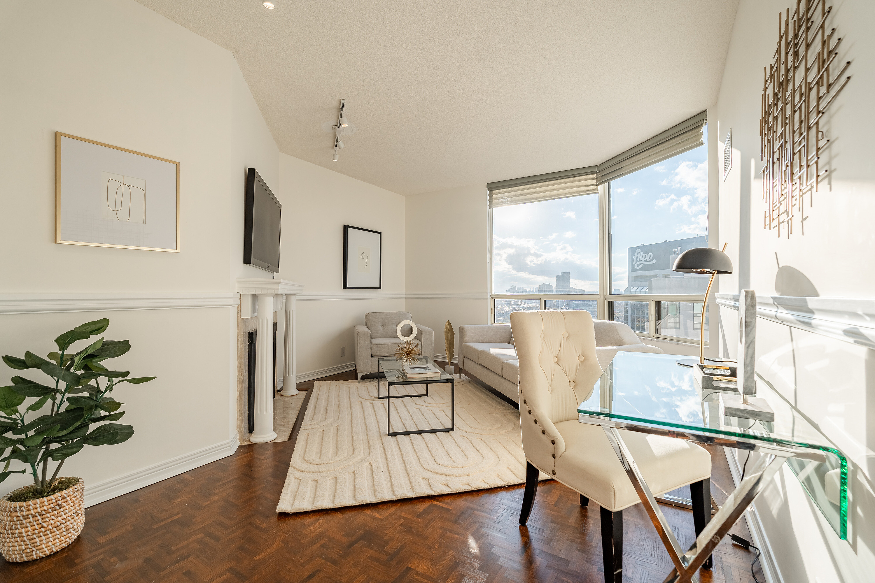1 Aberfoyle Cres #PH03