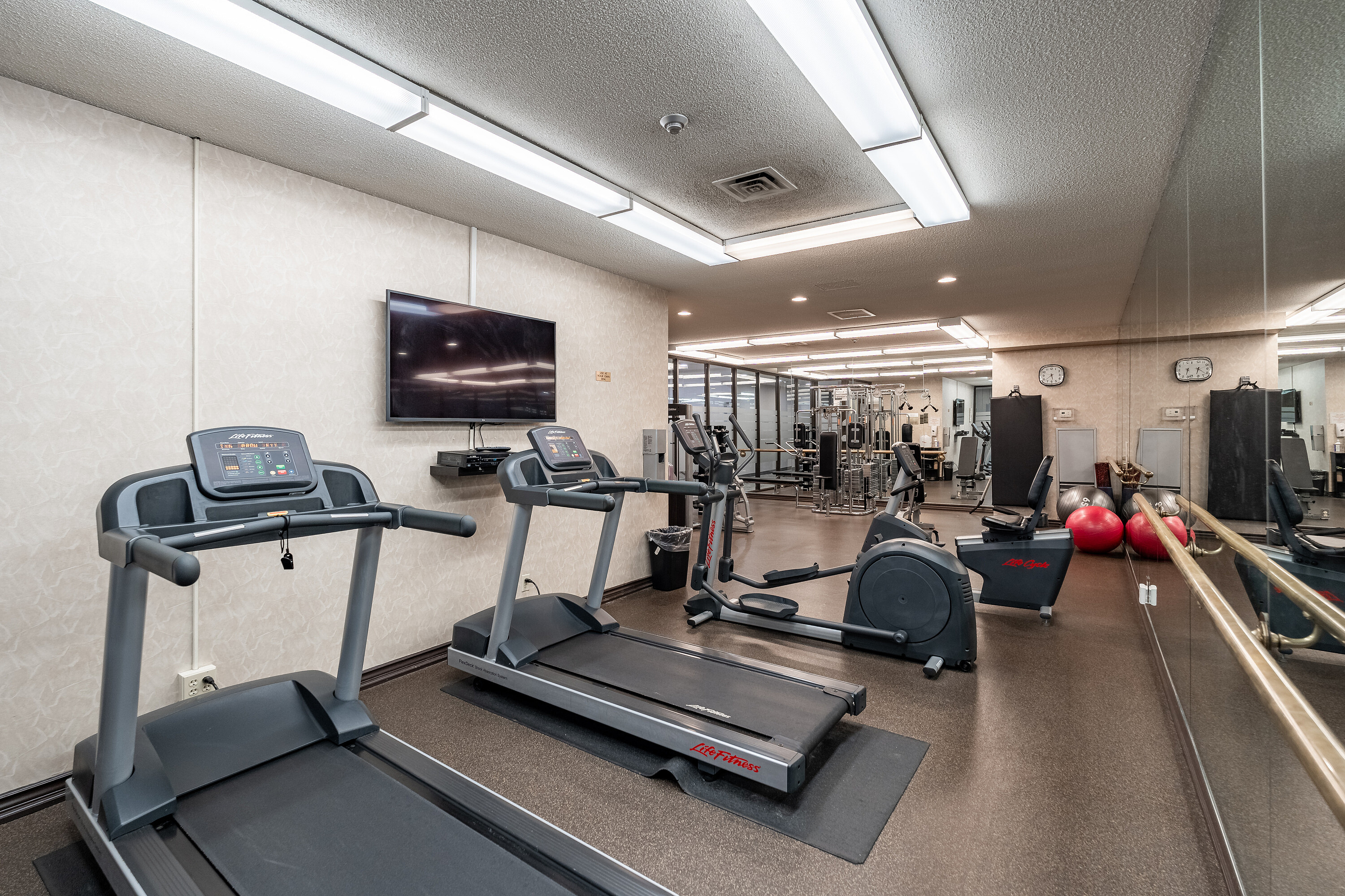 1 Aberfoyle Cres #PH03