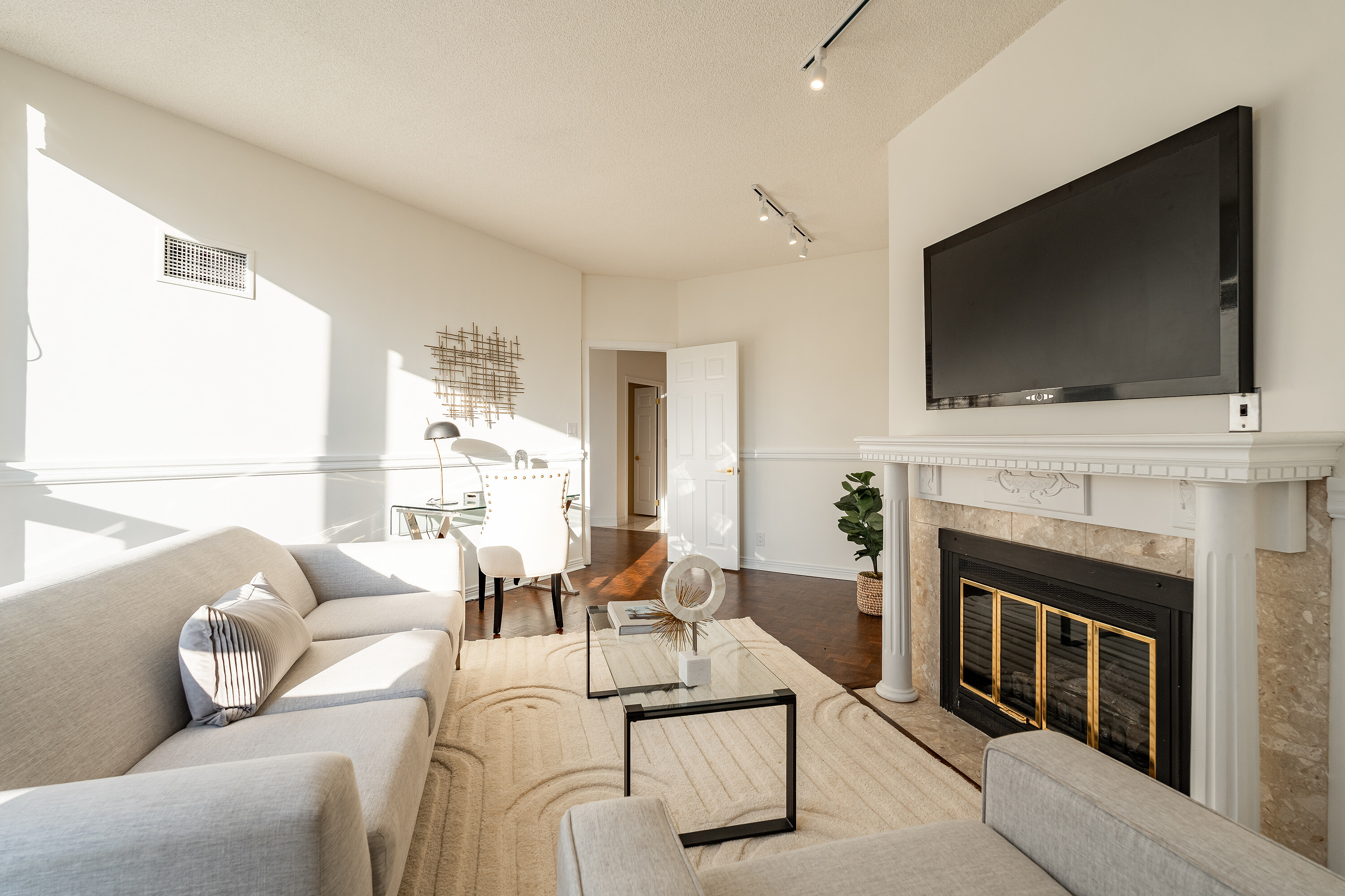 1 Aberfoyle Cres #PH03