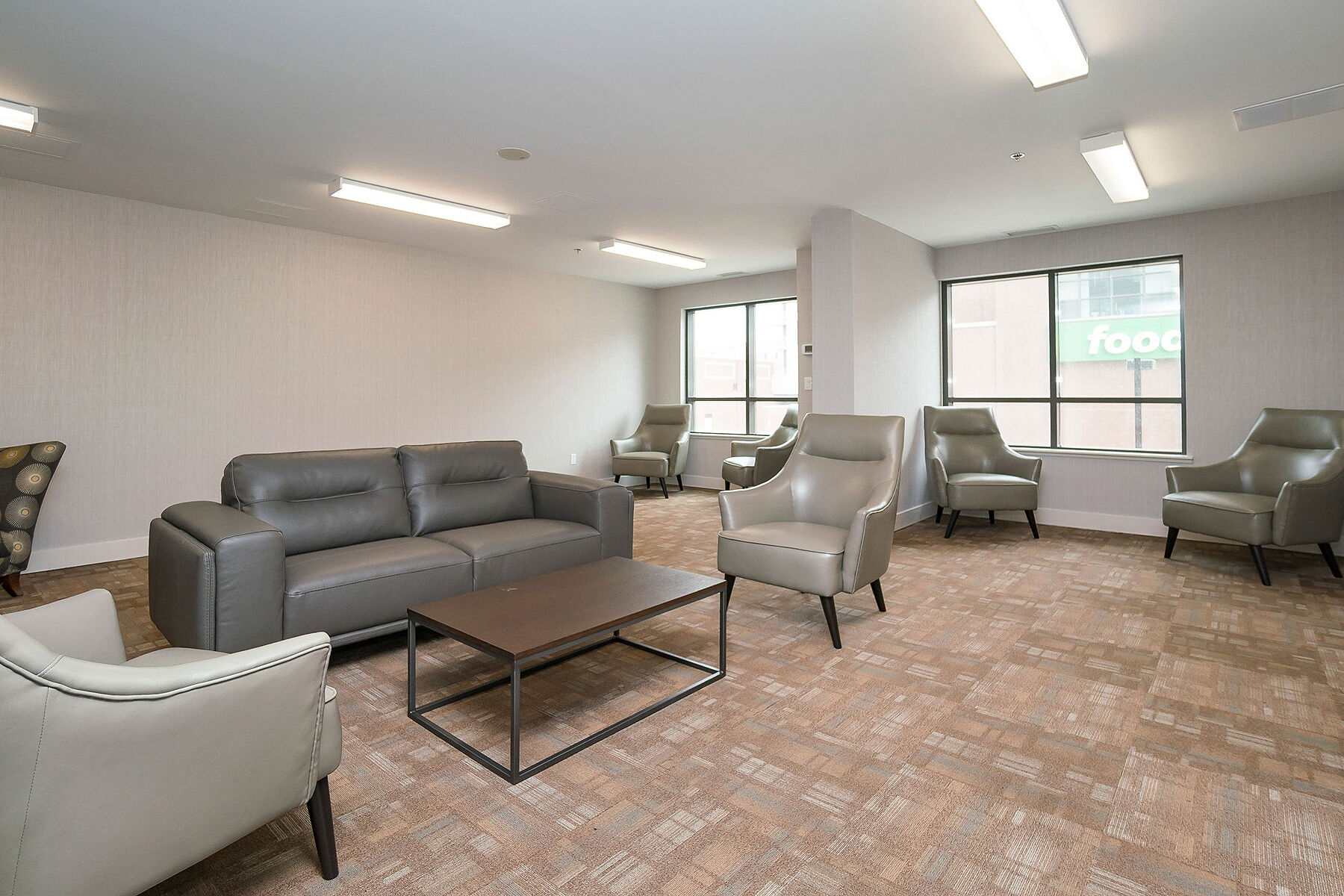 1420 Dupont St  506