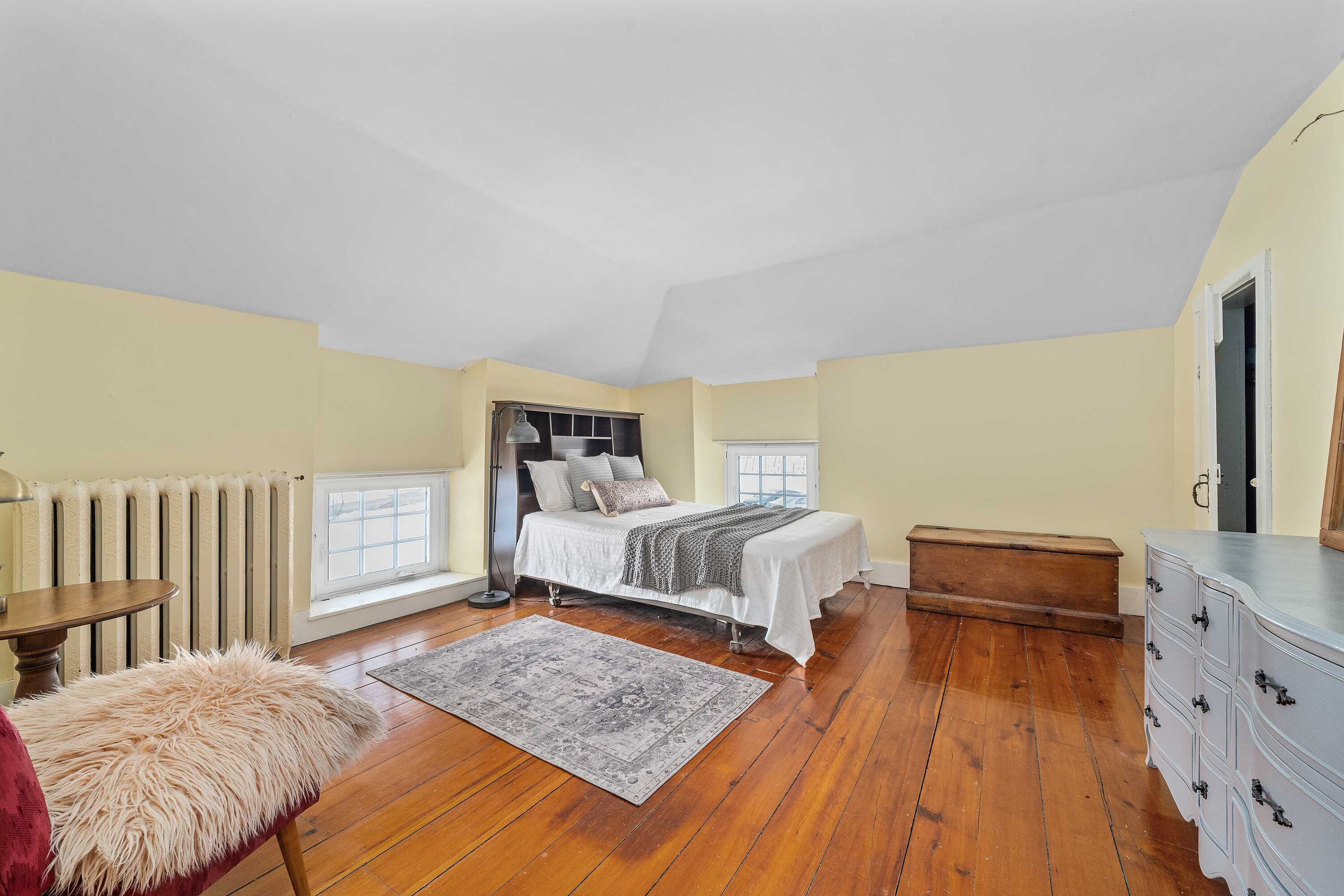 657 Bongards Cross Rd
