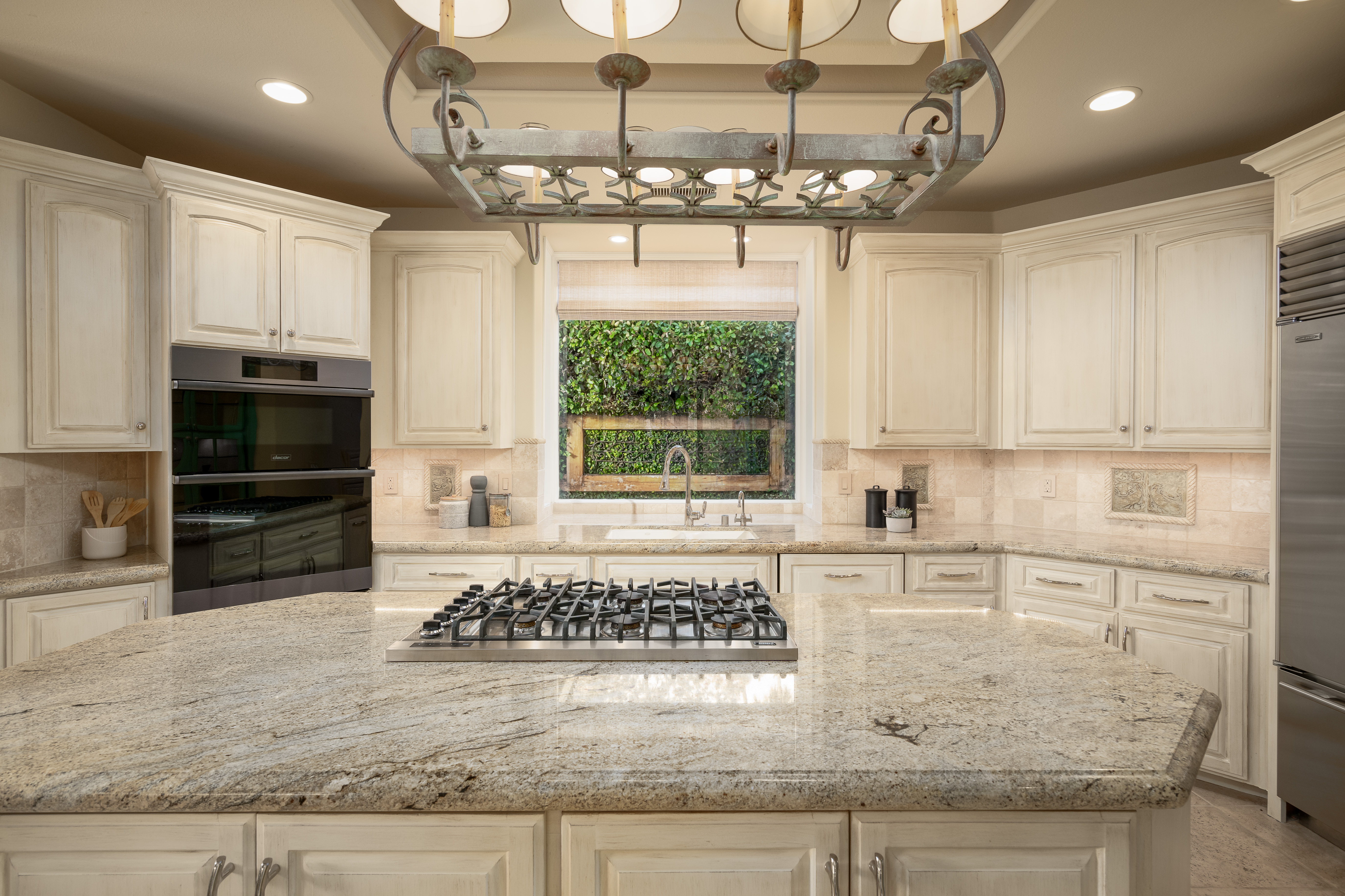 5859 Saratoga Corte