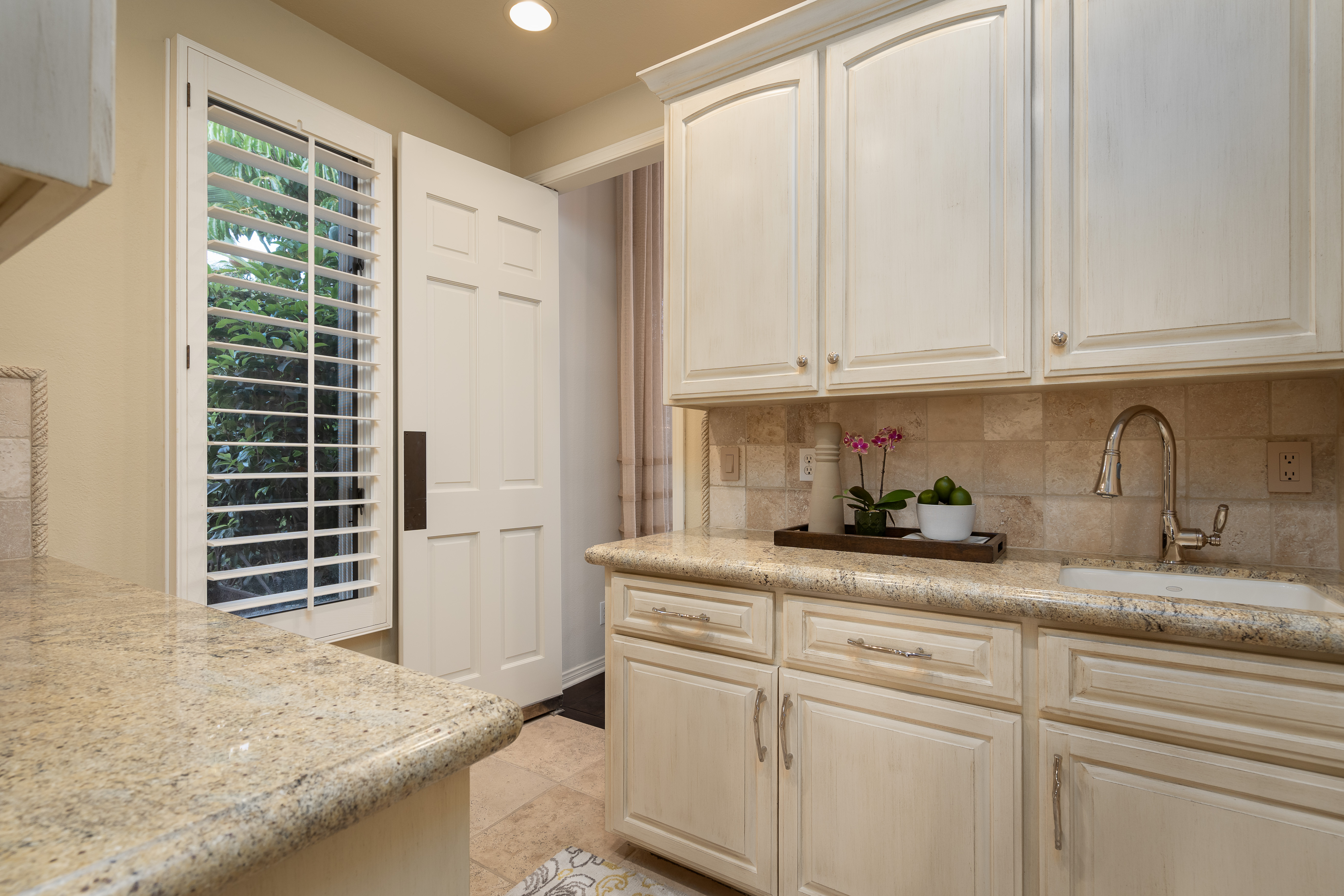 5859 Saratoga Corte