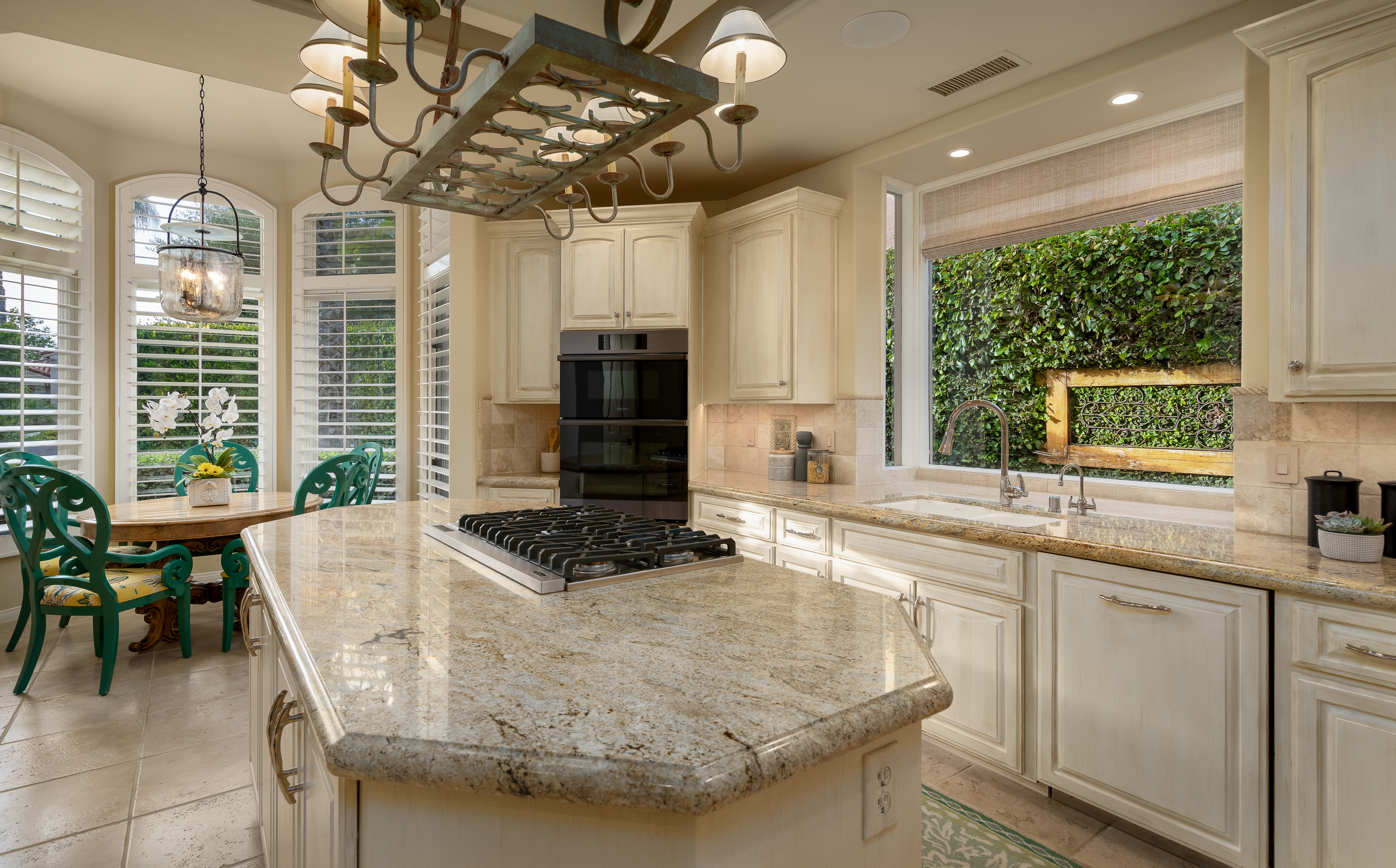 5859 Saratoga Corte