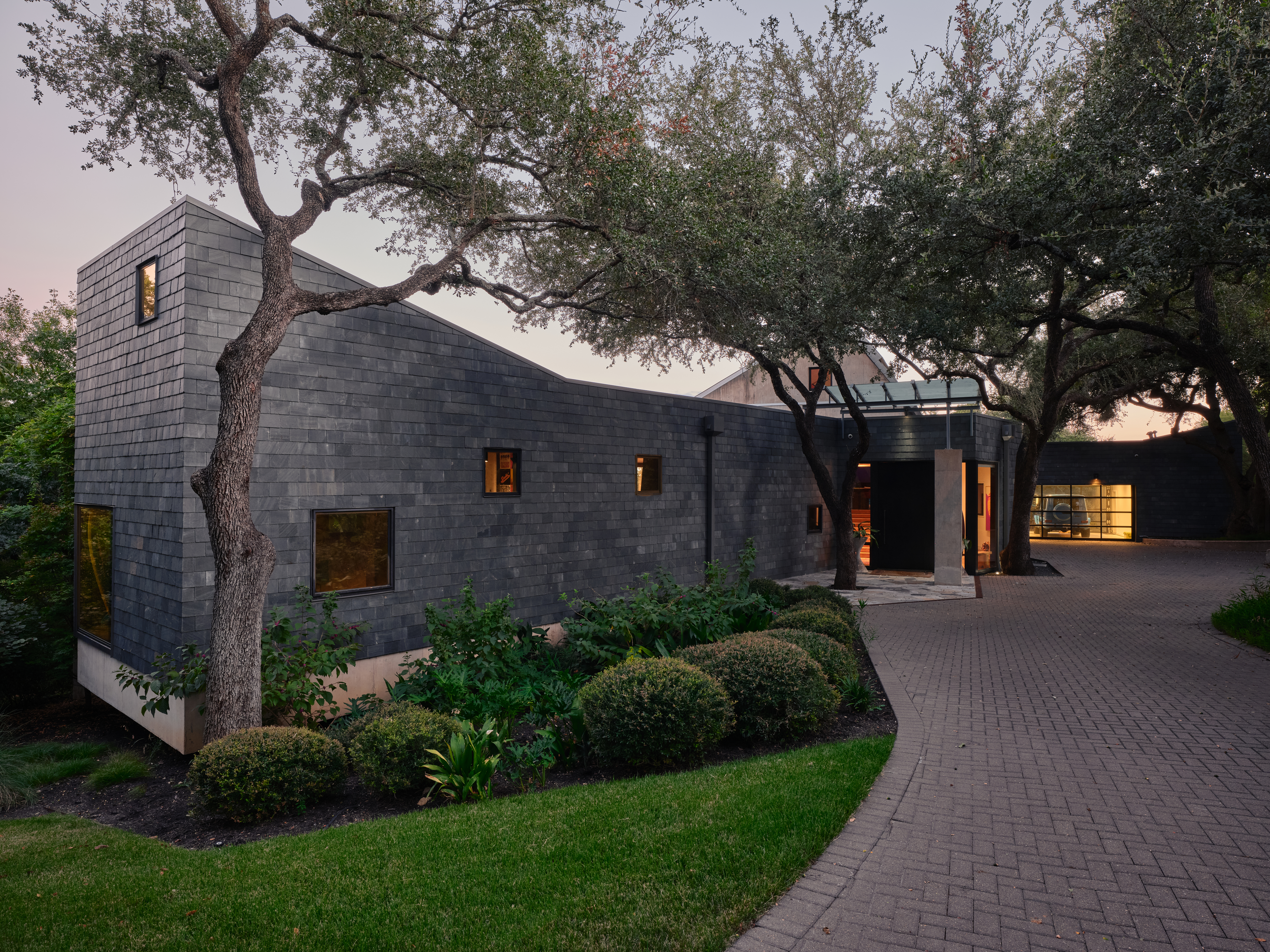 3200 Stratford Hills Lane 
