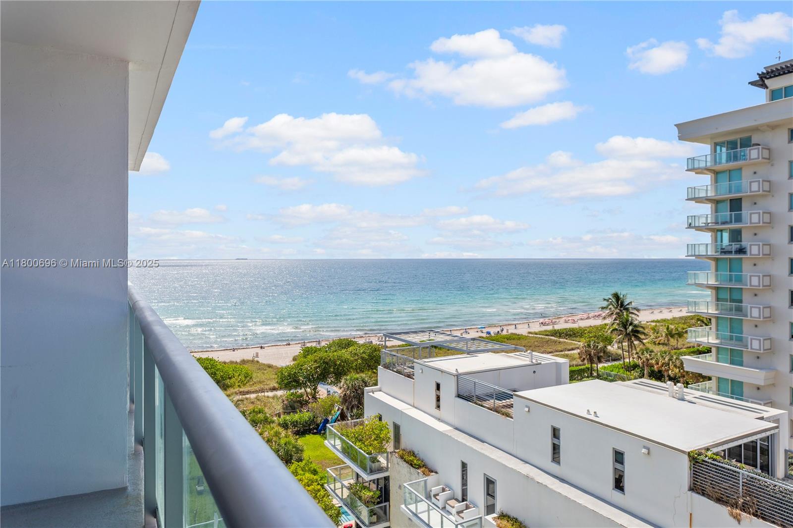 9511 Collins Ave # 806