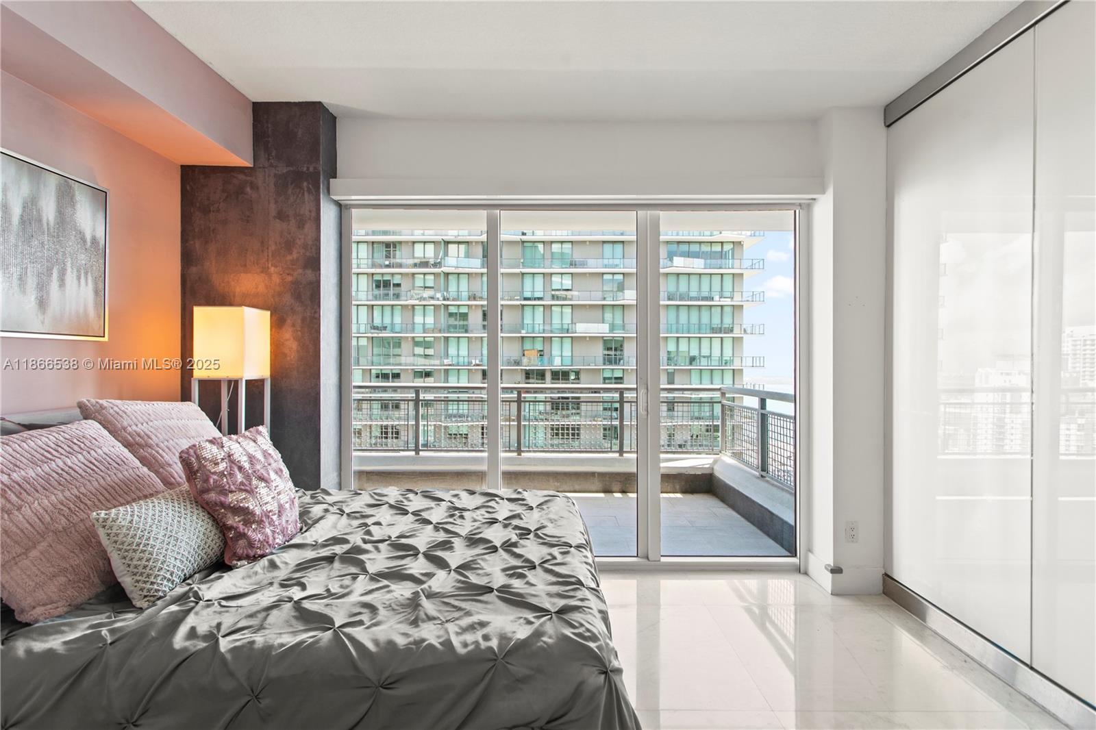 60 SW 13th St # 4606