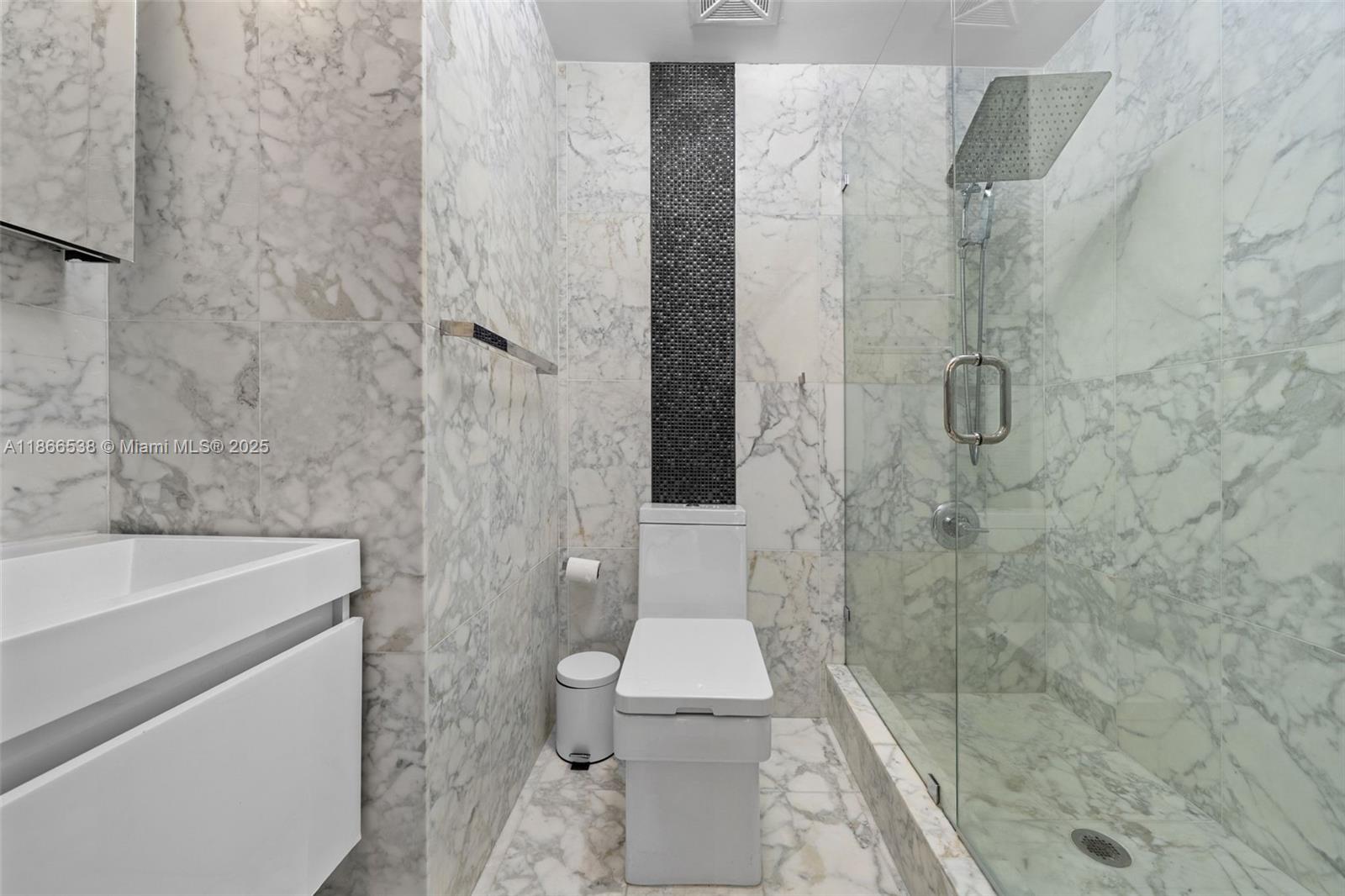 60 SW 13th St # 4606