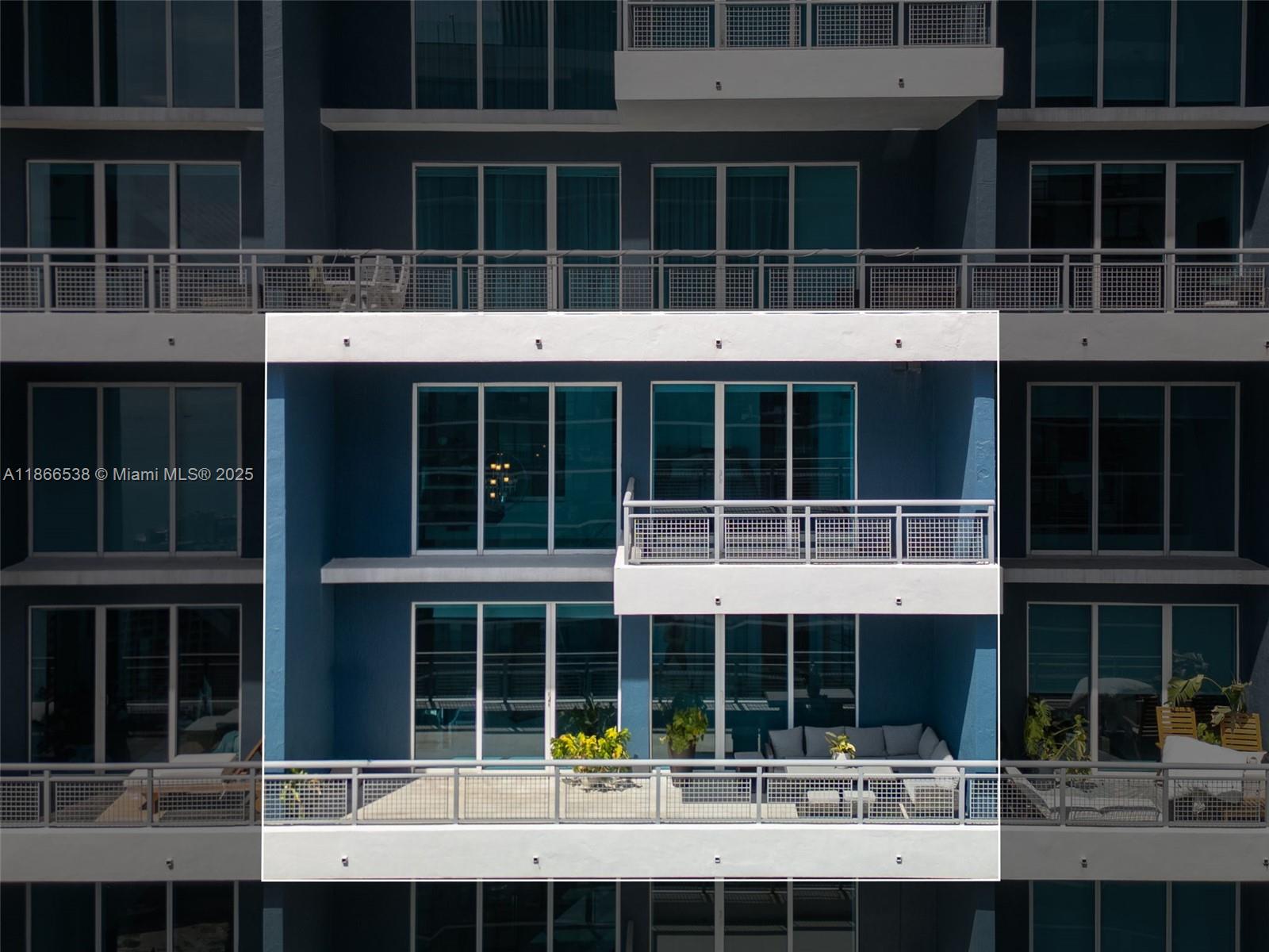 60 SW 13th St # 4606