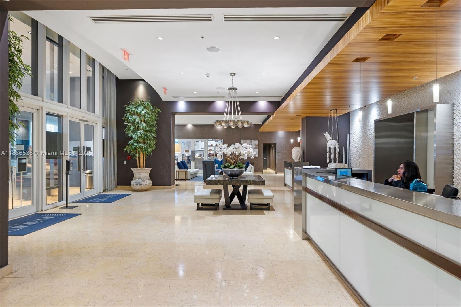 60 SW 13th St # 4606