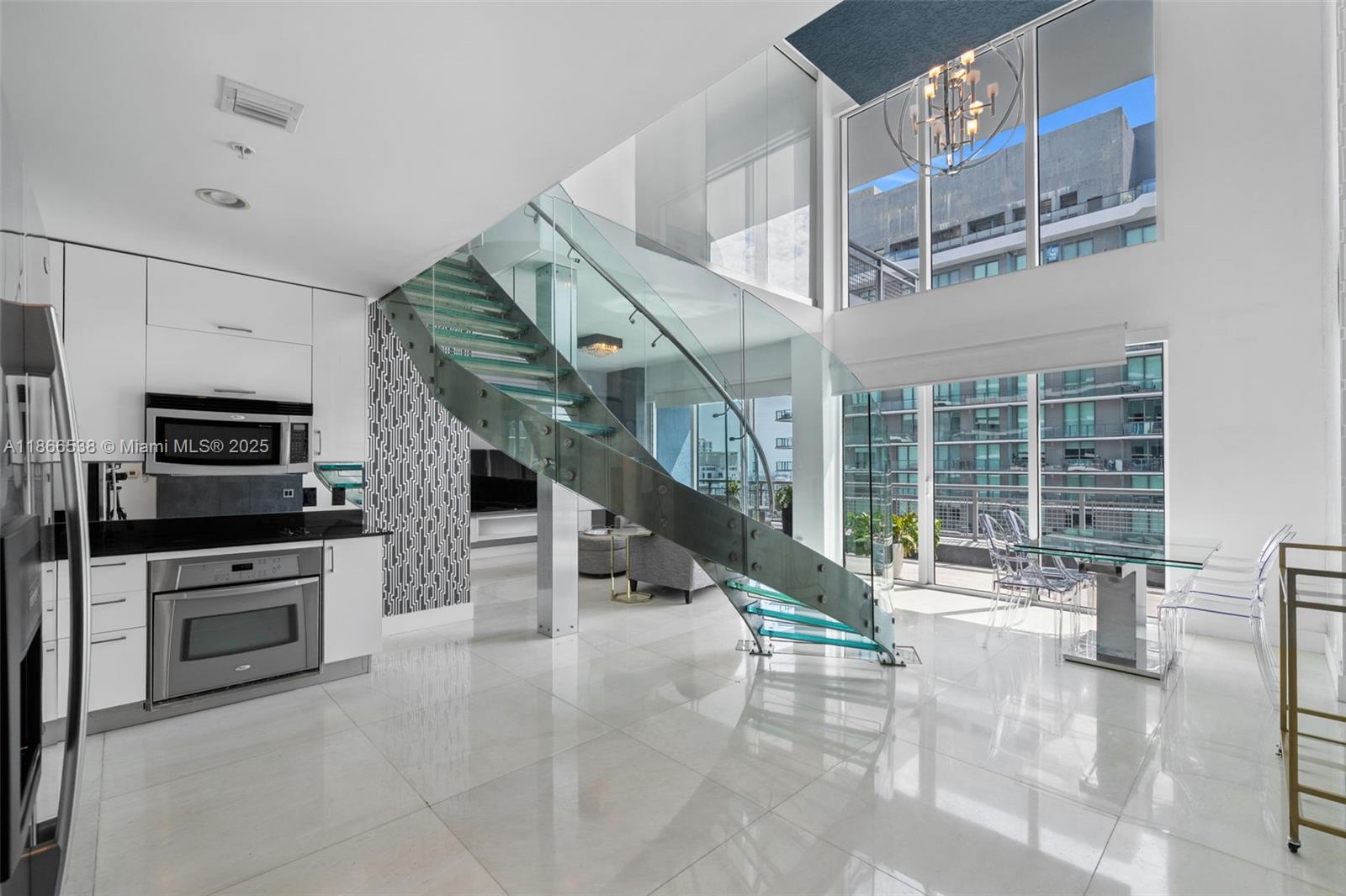 60 SW 13th St # 4606